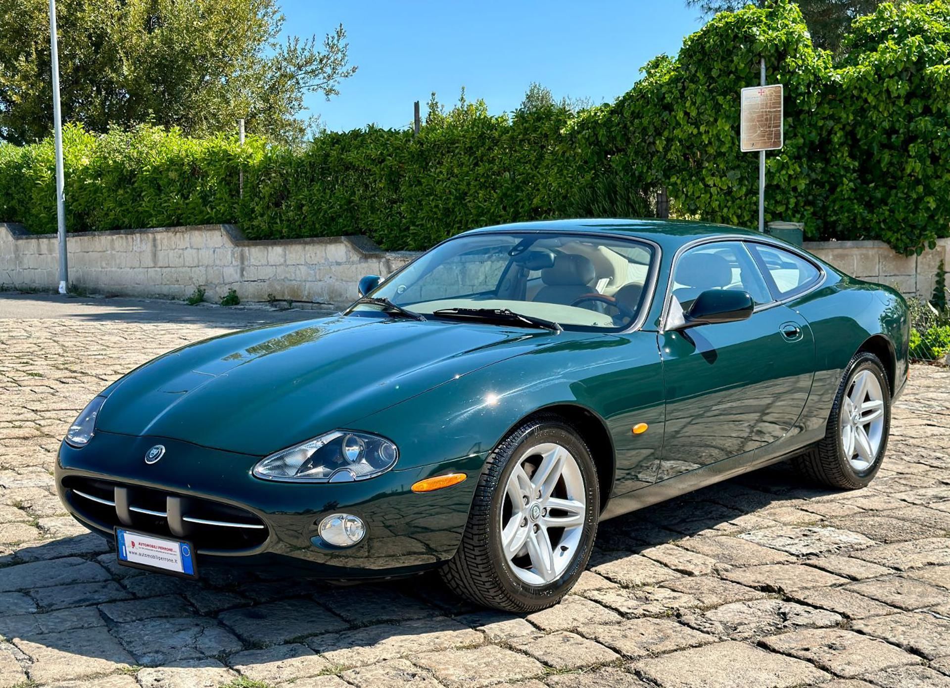 Jaguar XK