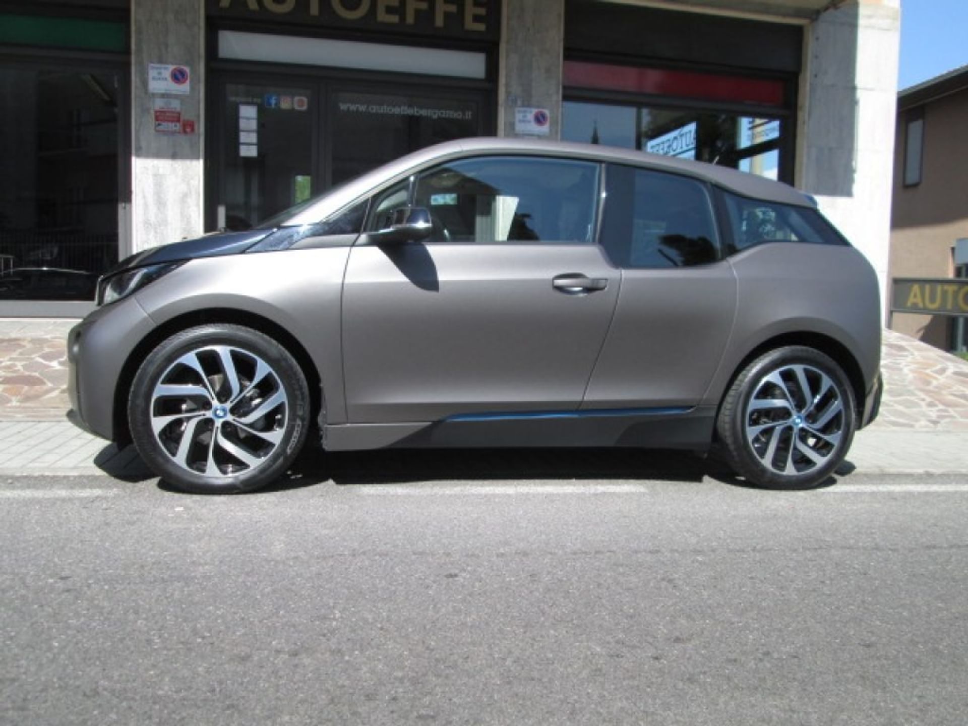 BMW i3 - Laterale sinistro