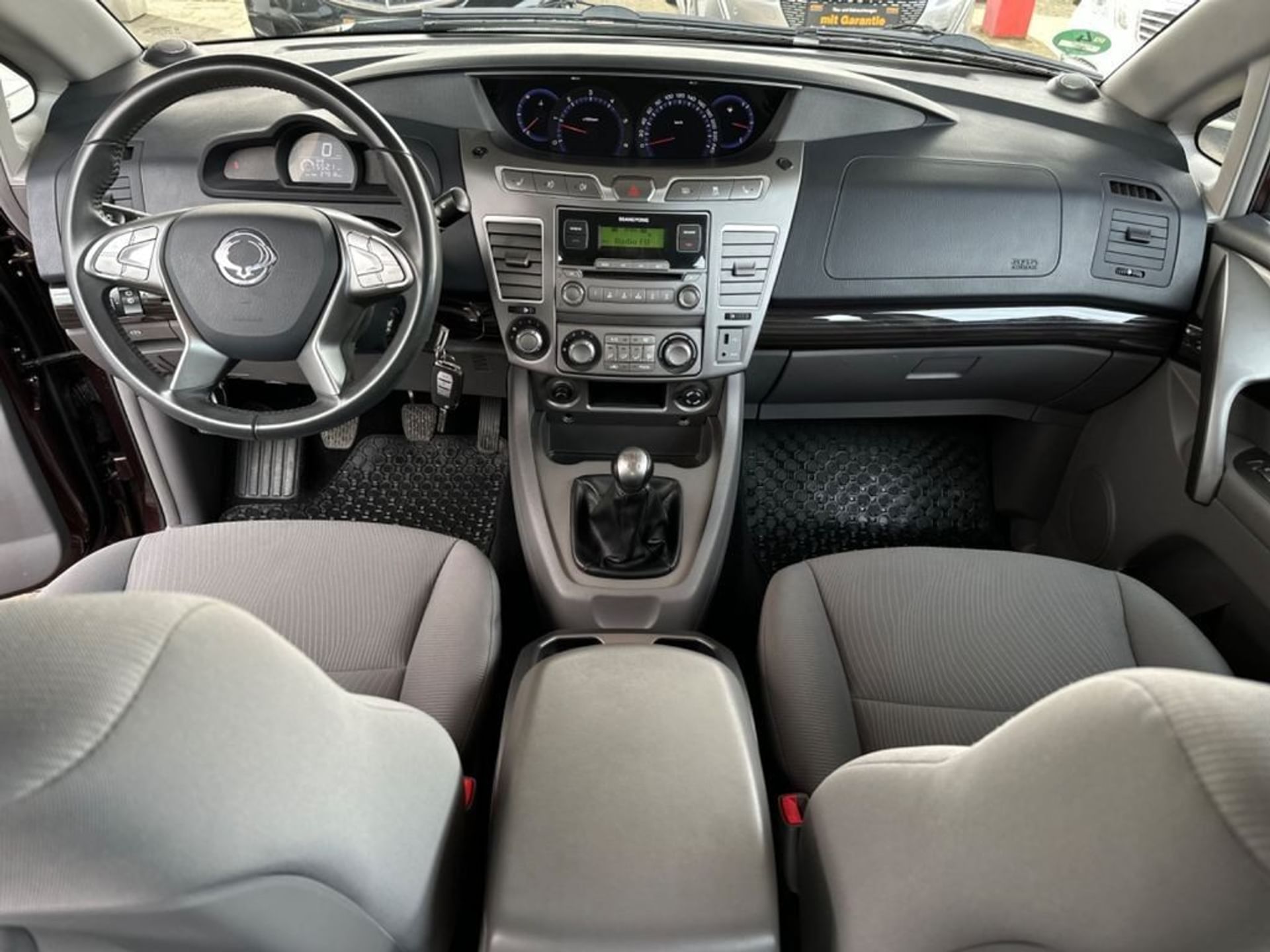 SsangYong Rodius 2.2 Diesel 2WD