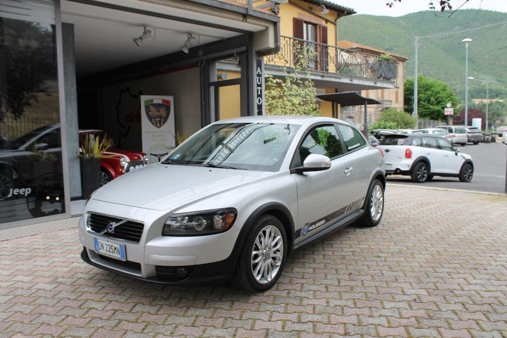 Volvo C30