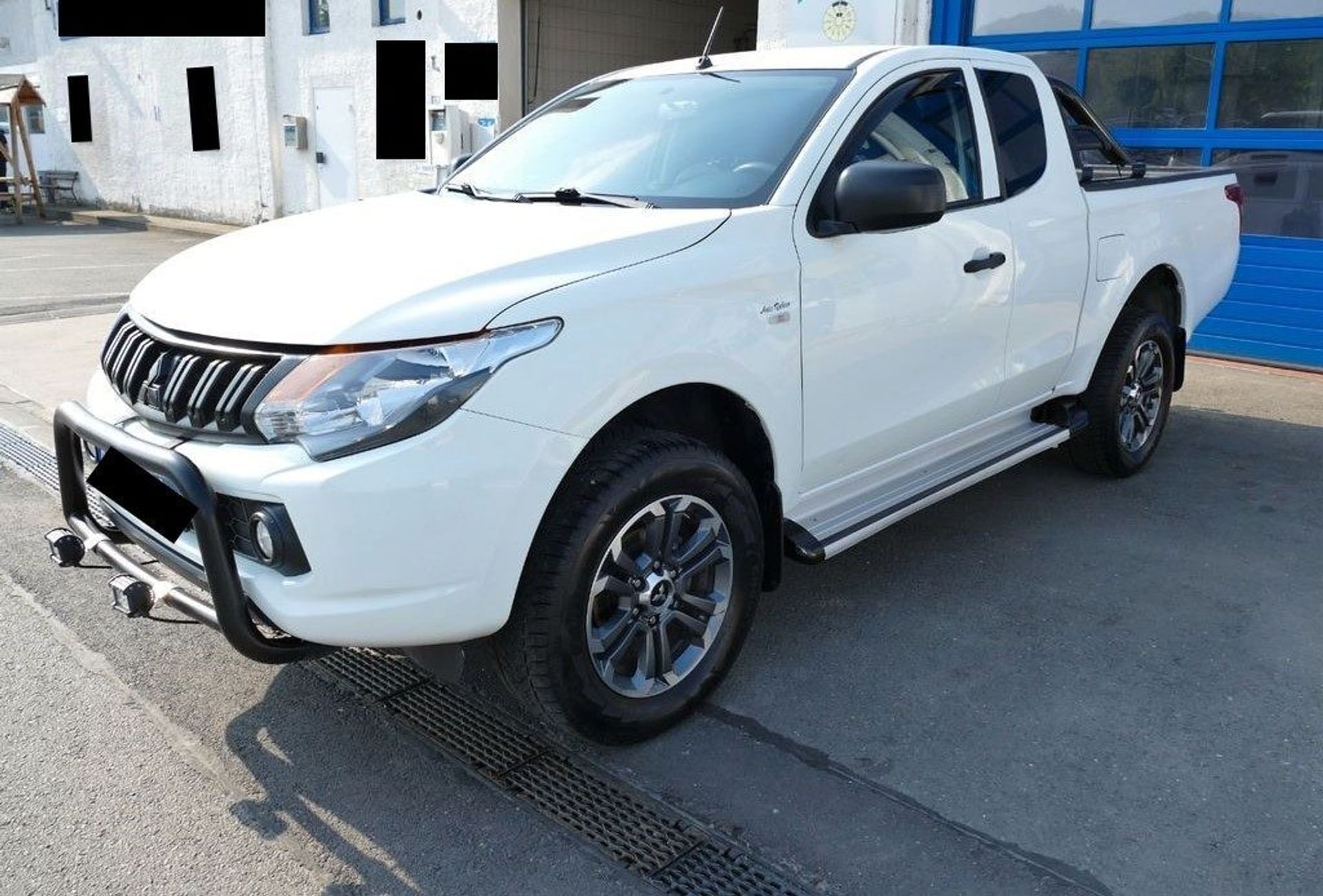 Mitsubishi L200
