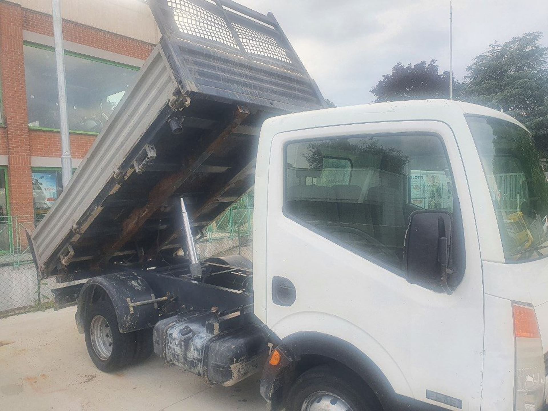 Nissan Cabstar