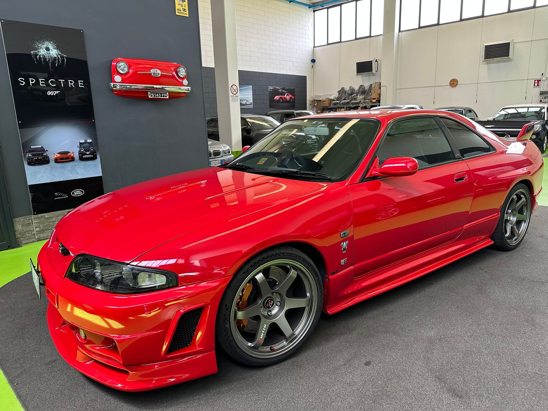 Nissan GT-R