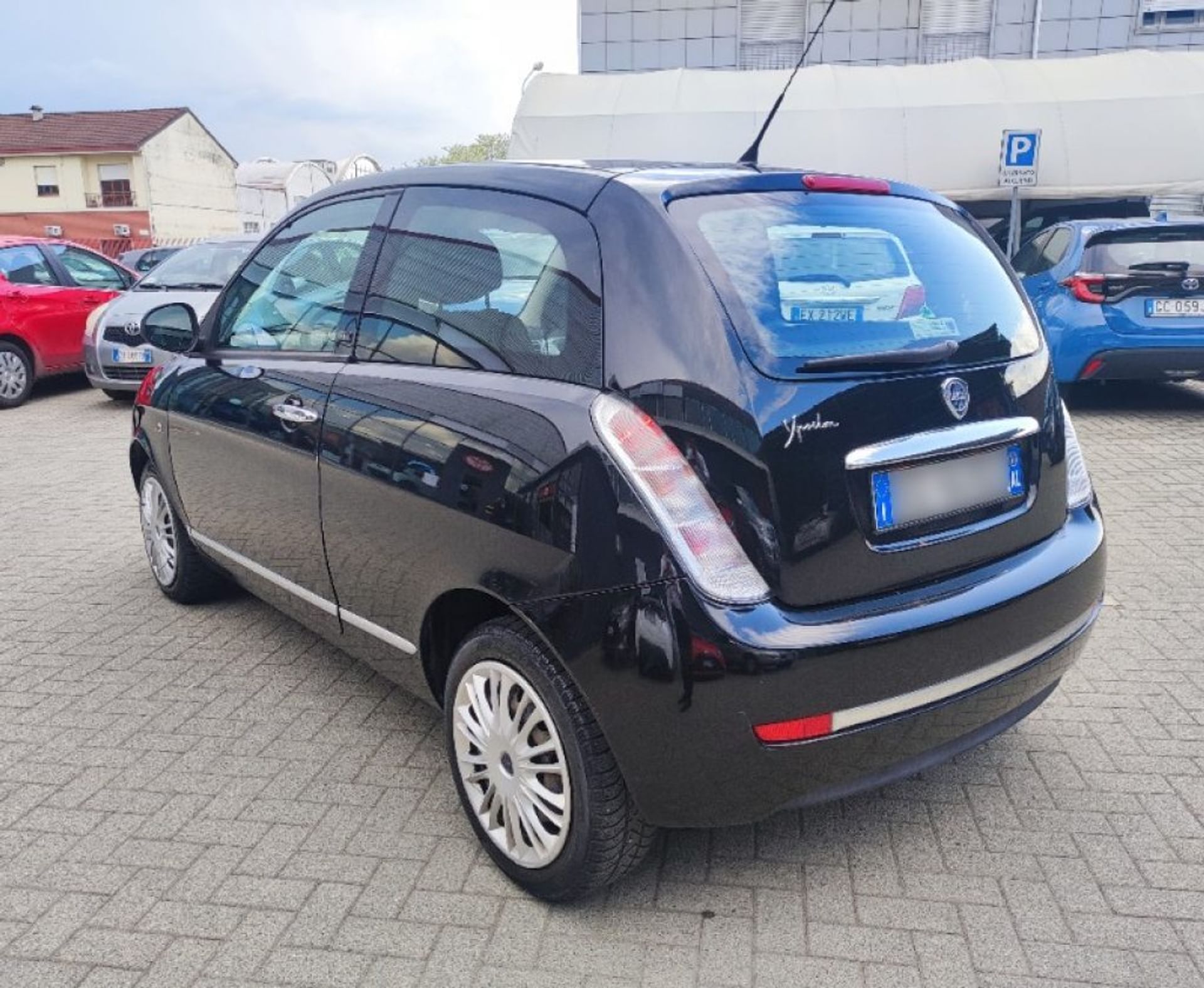 Lancia Ypsilon