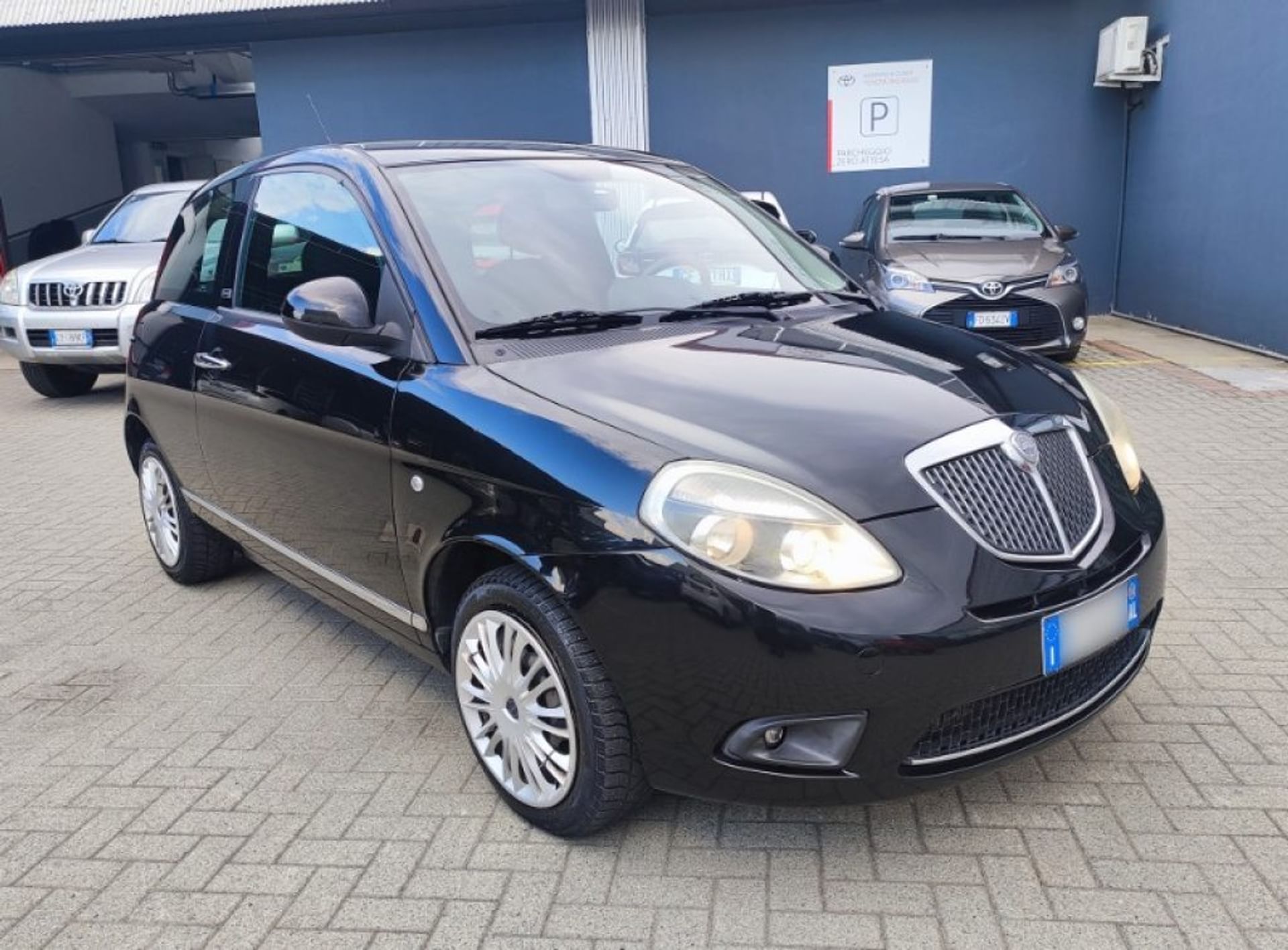 Lancia Ypsilon