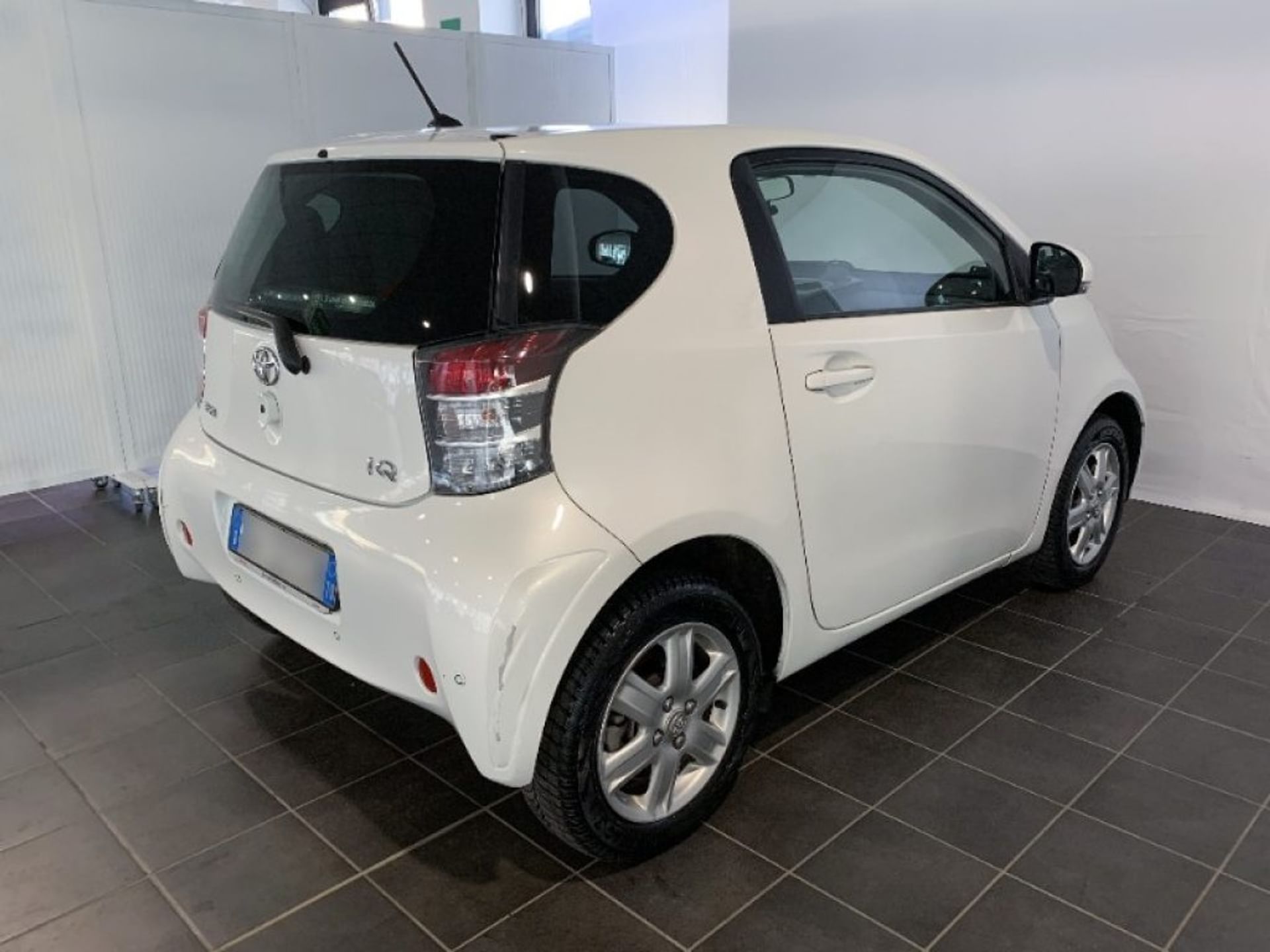 Toyota iQ