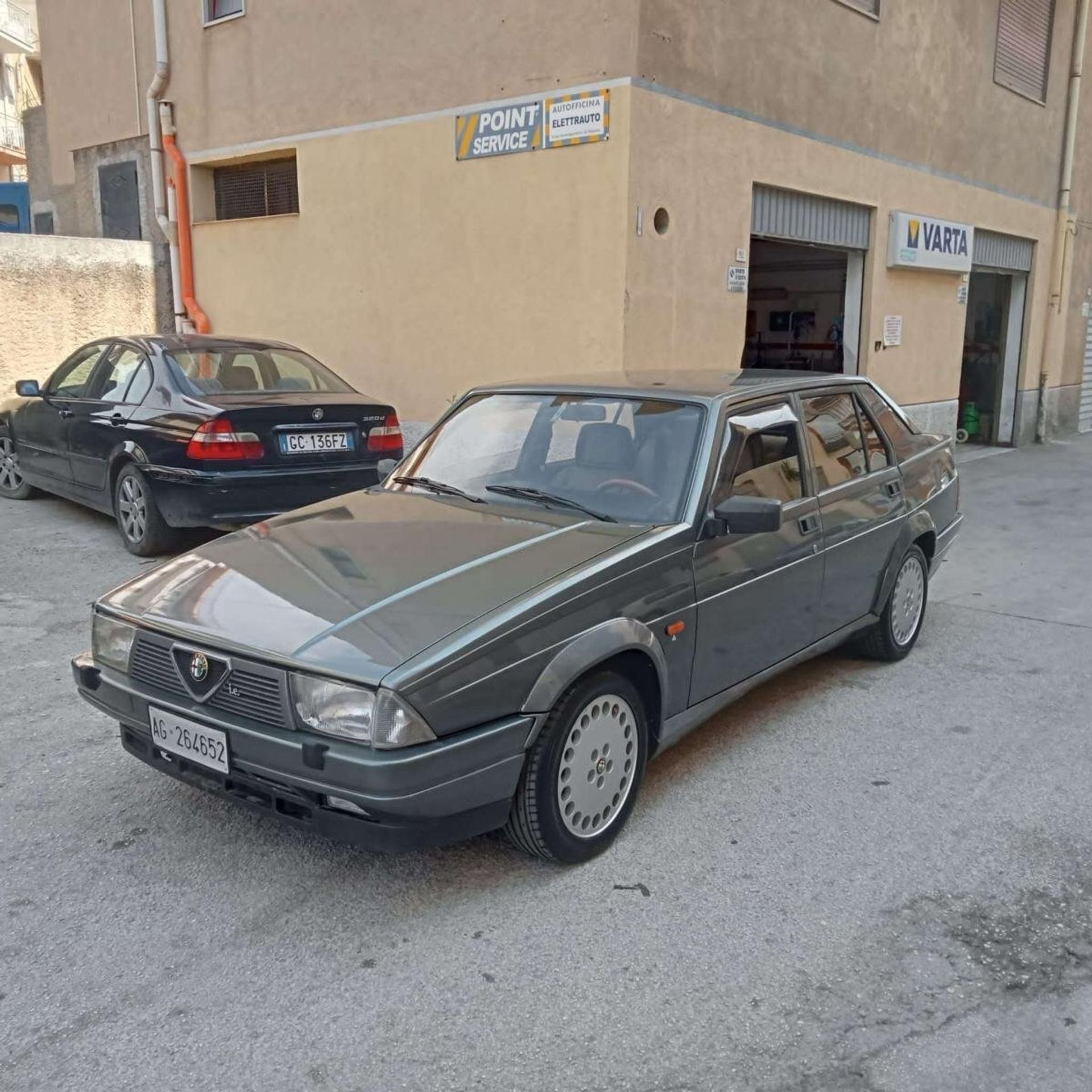 Alfa Romeo 75
