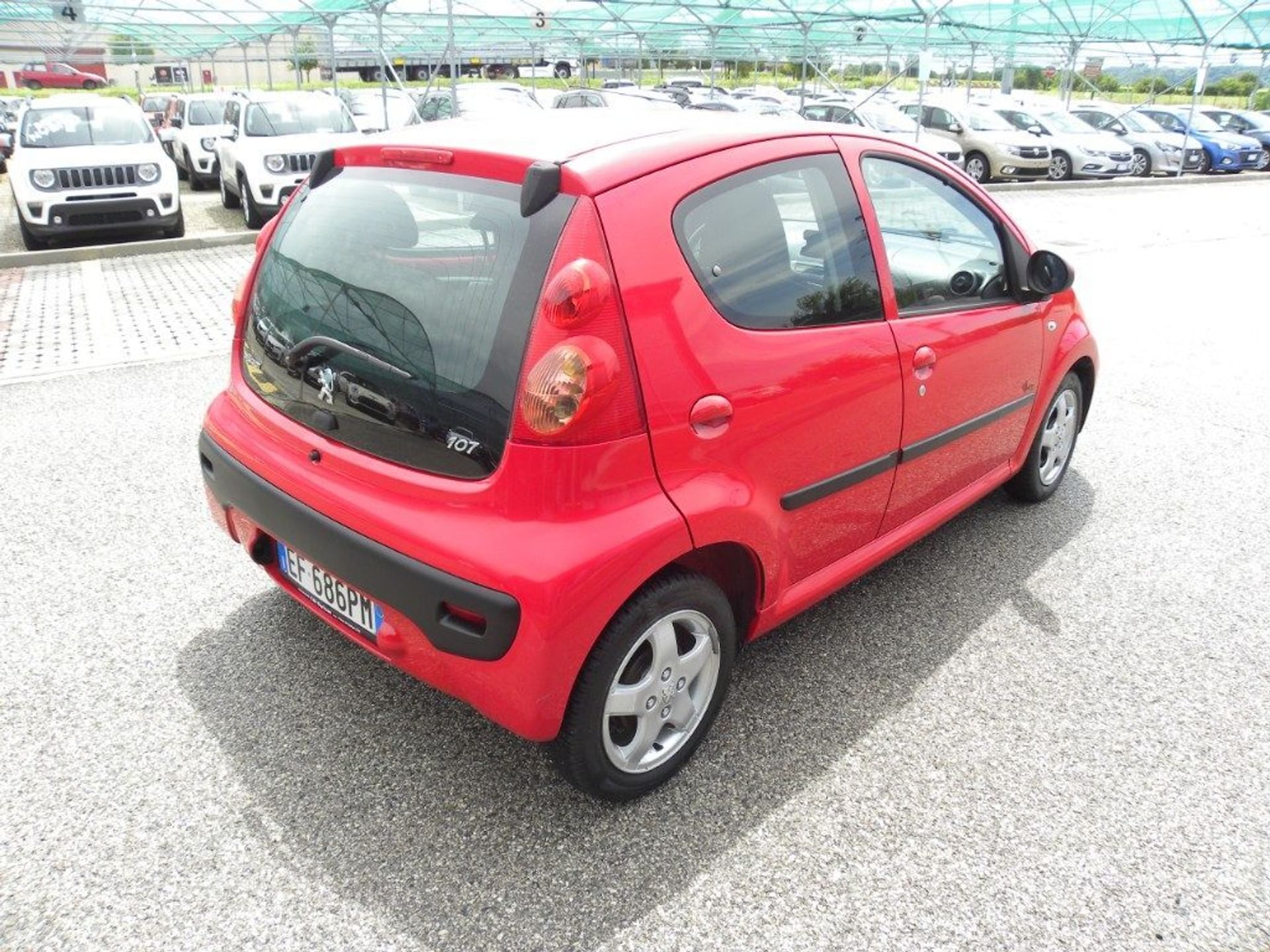 Peugeot 107 68CV 5p. Sweet Years: prezzo e scheda tecnica