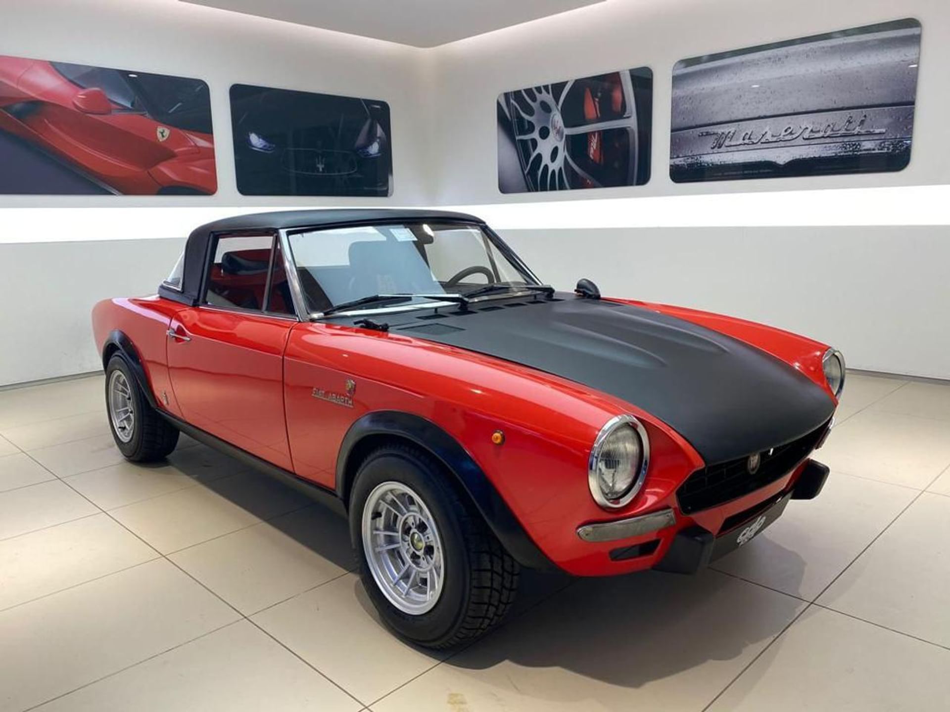Fiat 124 spider