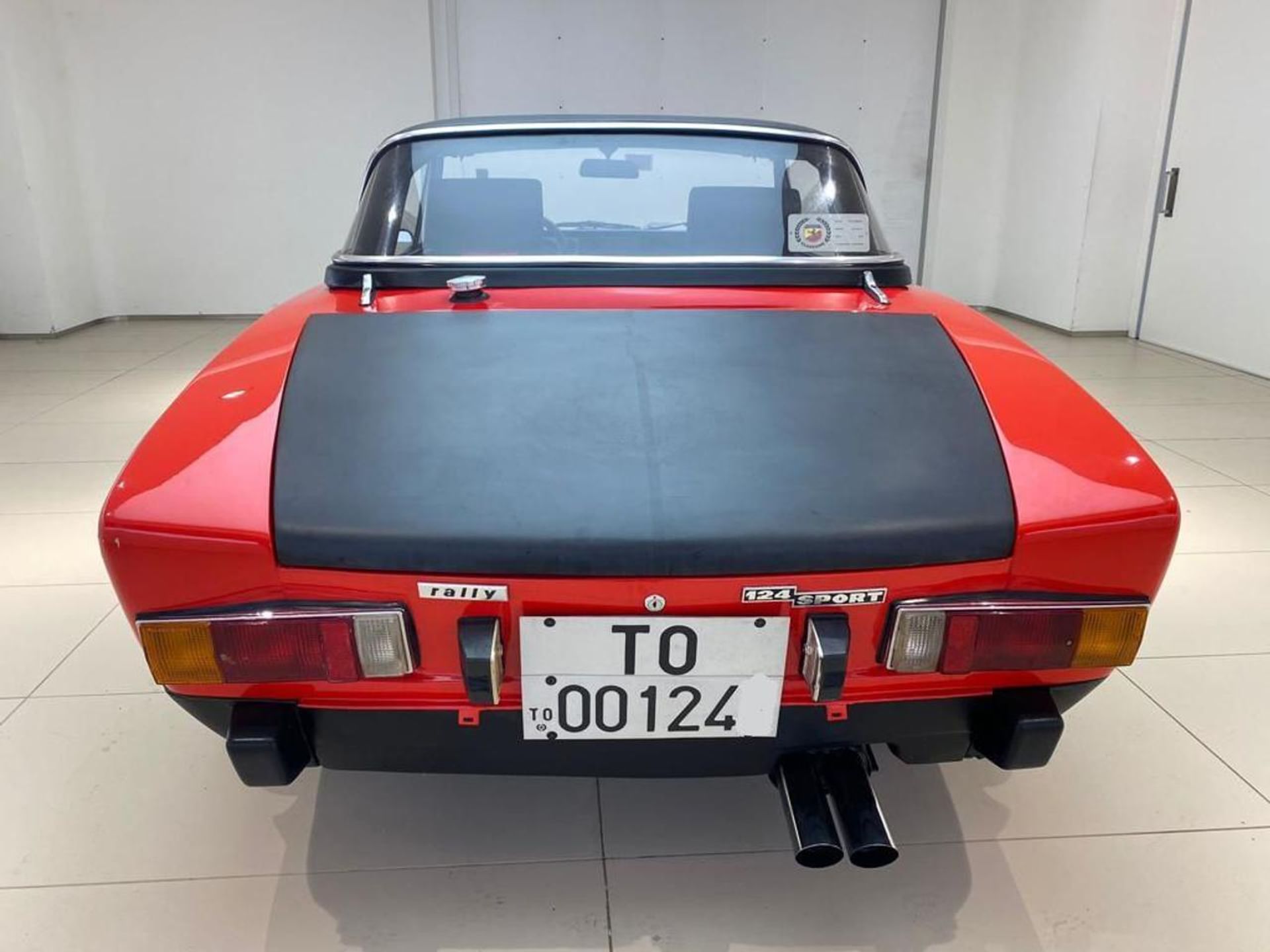 Fiat 124 spider