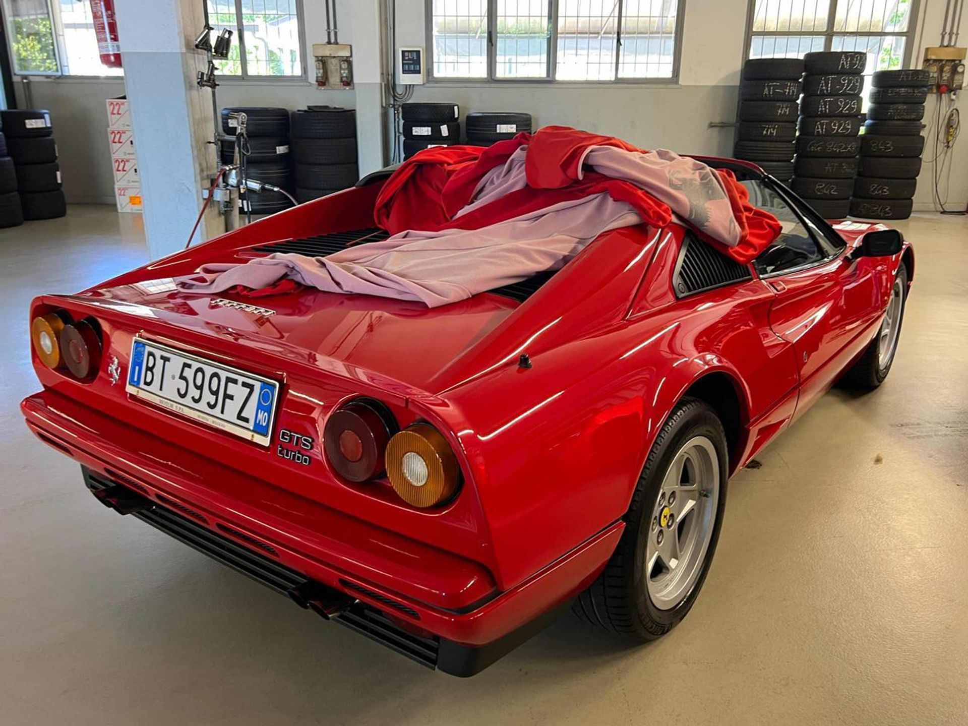 Ferrari 208
