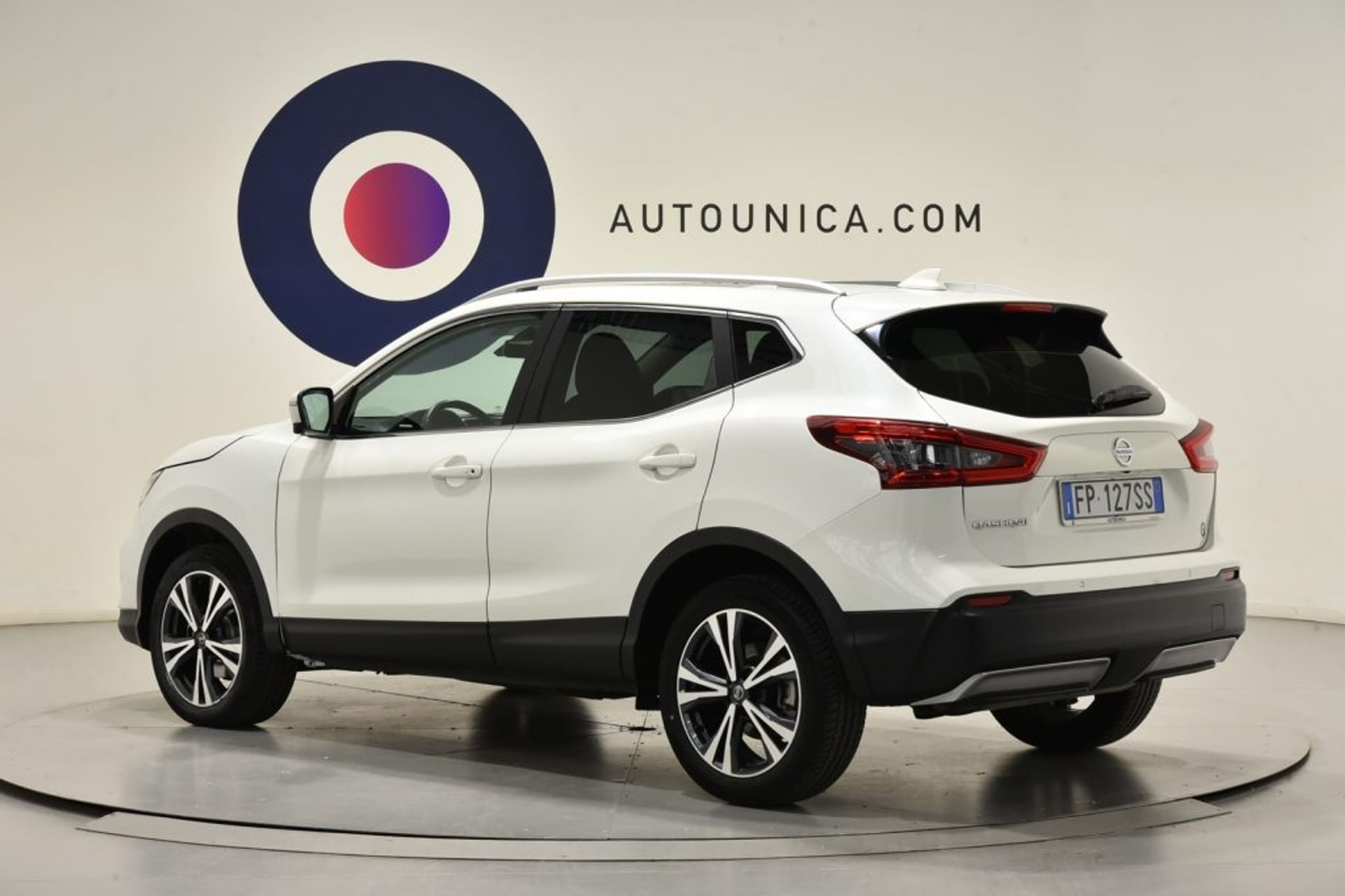 Nissan 1.5 dCi - Posteriore sinitro
