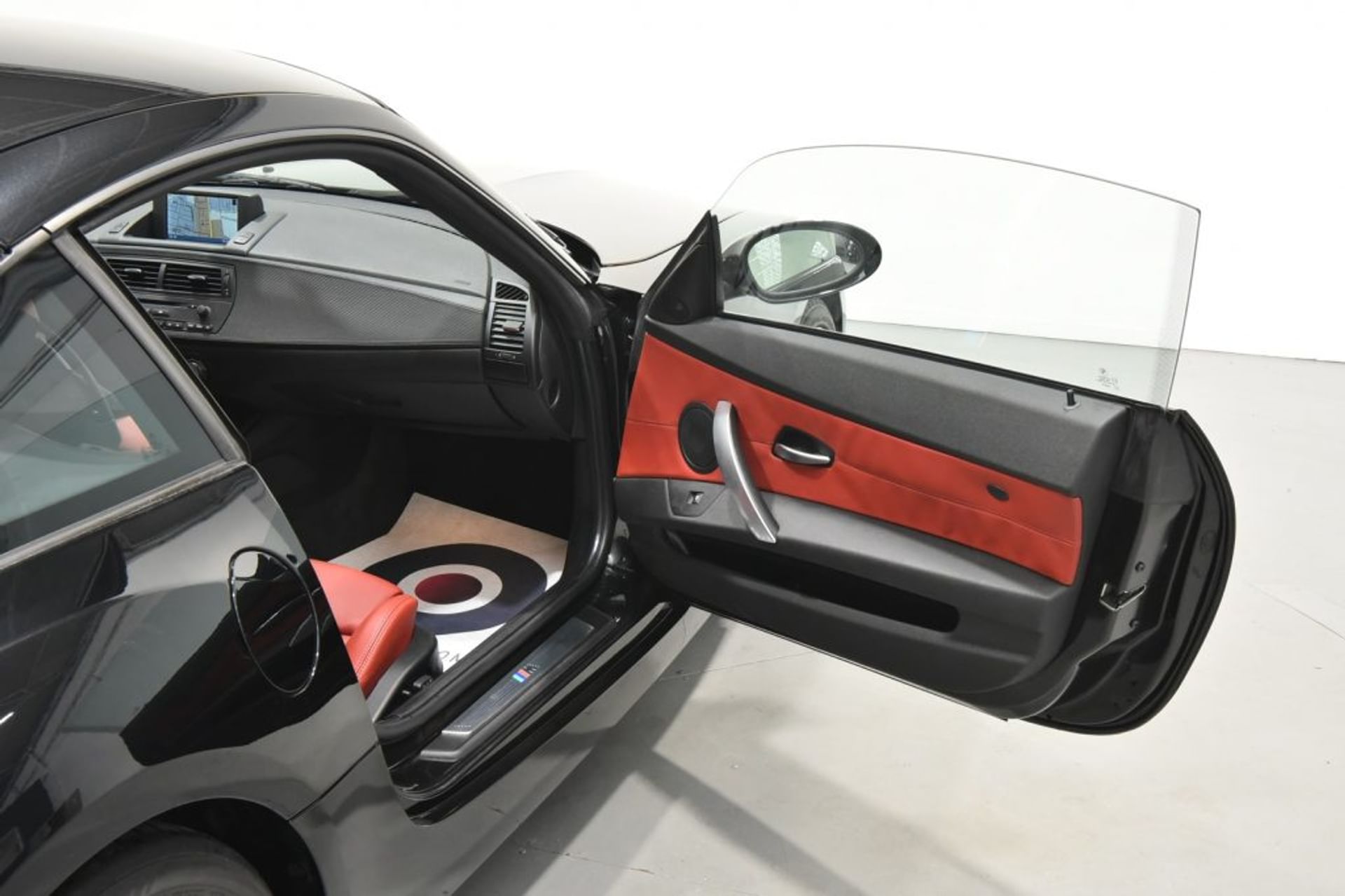 BMW Z4 - Interni porte