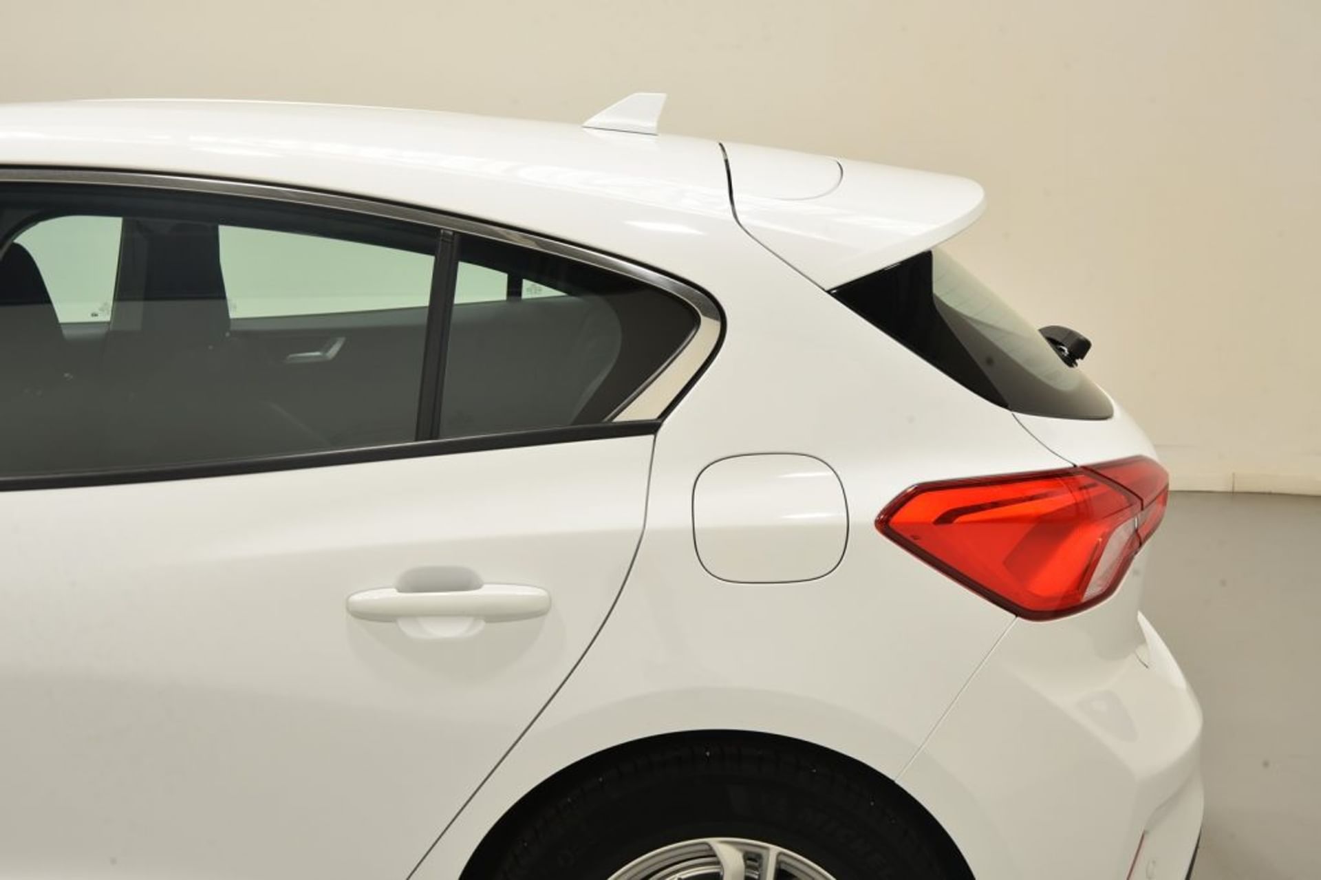 Ford 1.0 EcoBoost 100 CV - Posteriore sinitro