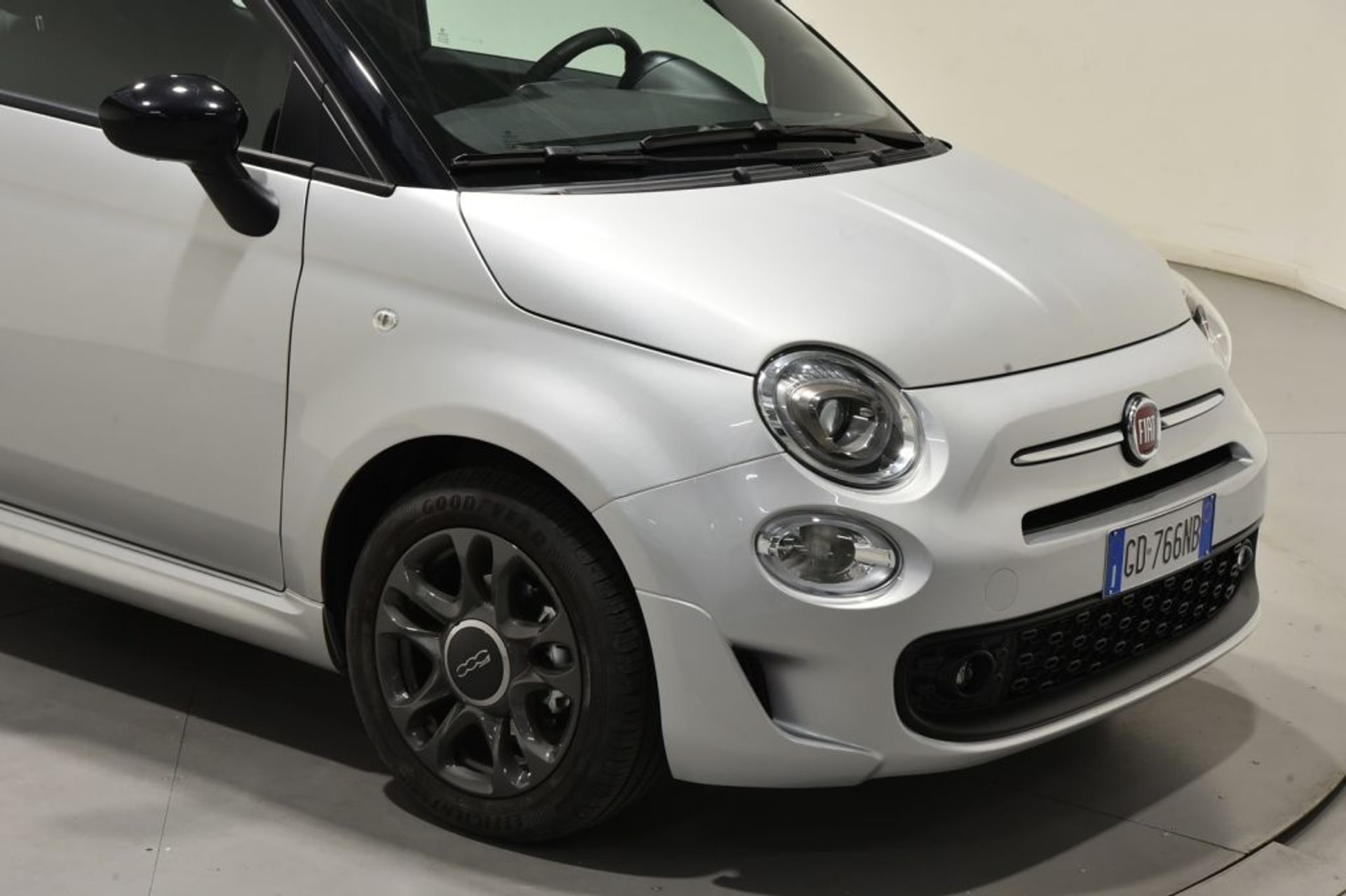 Fiat 1.0 Hybrid - Anteriore destro