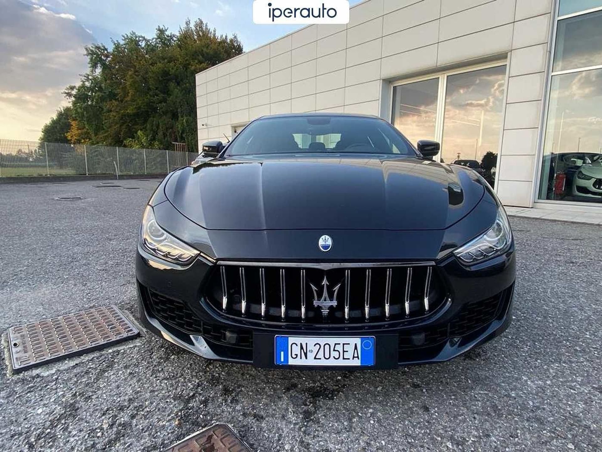 Maserati Ghibli 2 0 2 0 Mhev Gt 330cv Rwd Auto Usata Benzina Con 12 185