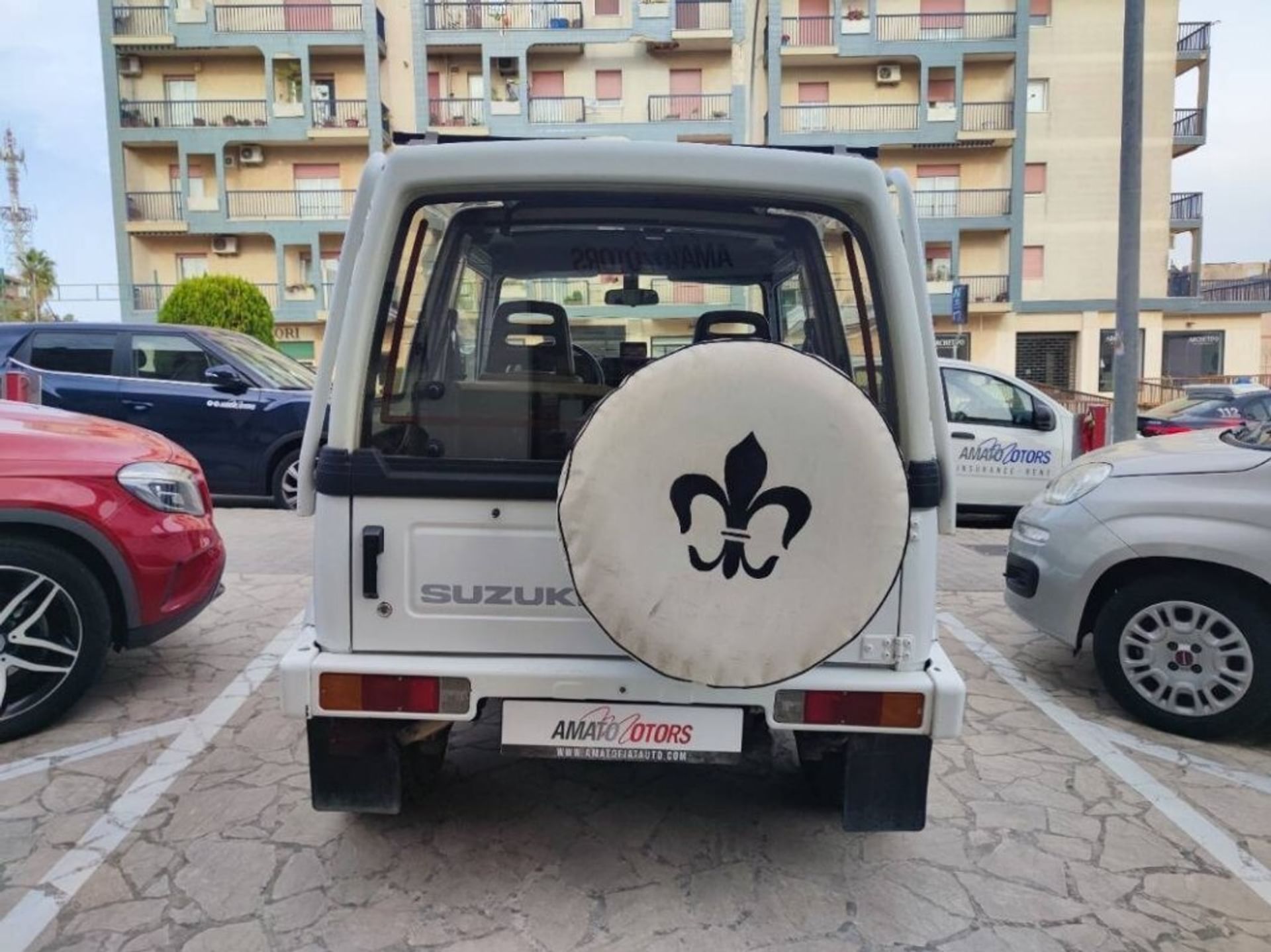 Suzuki Samurai