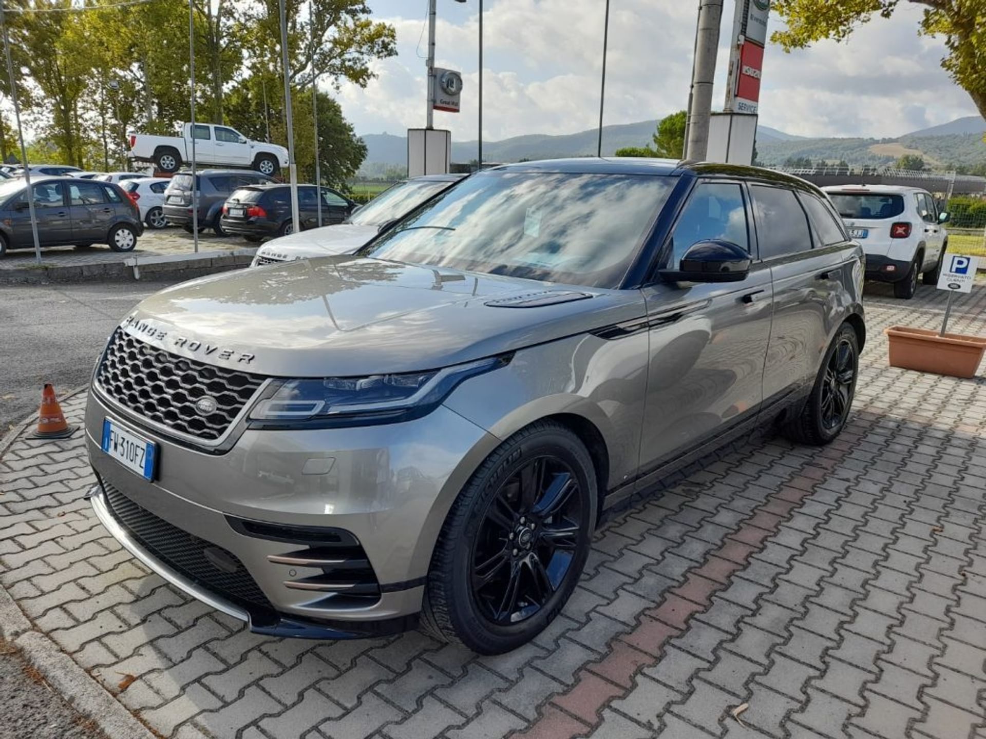 Land Rover Range Rover Velar