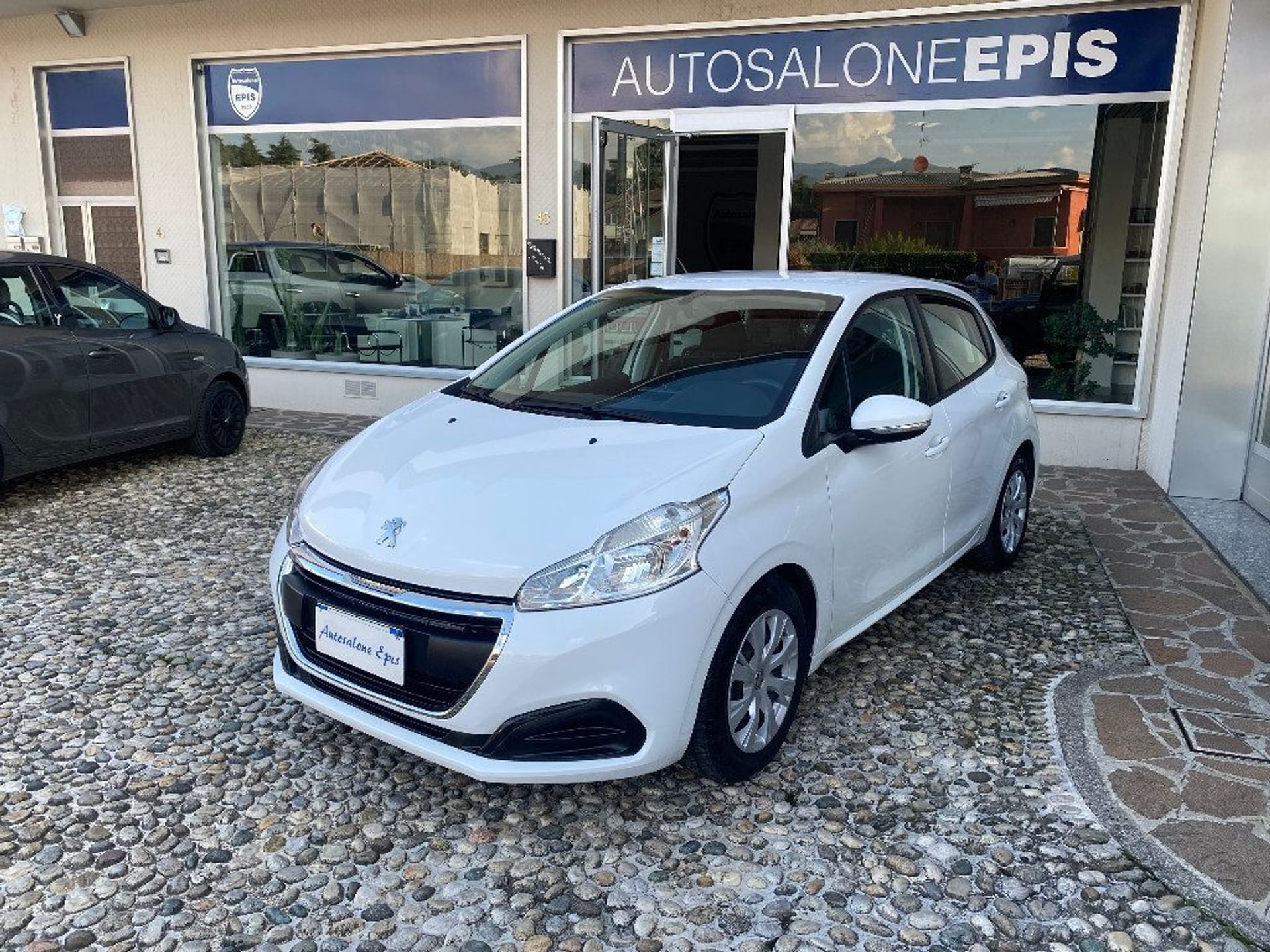 Peugeot 208 BlueHDi 75 BlueHDi 75 5 porte Van Active N1 Usata Diesel con  21.000 km a Scanzorosciate (BG) - Autosupermarket