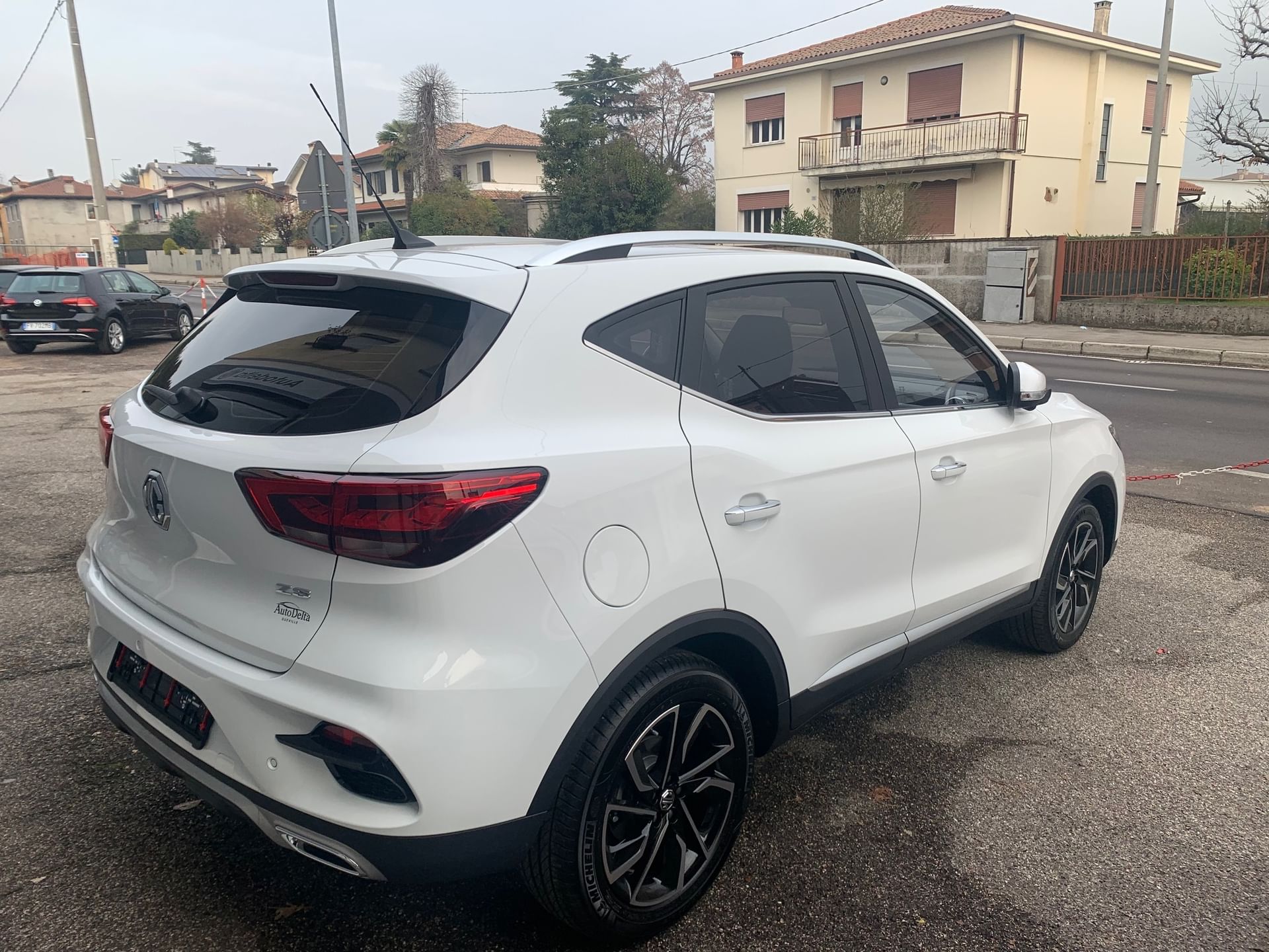 Auto Nuove Pronta Consegna Napoli MG ZS Benzina/GPL 1.5 VTI-tech