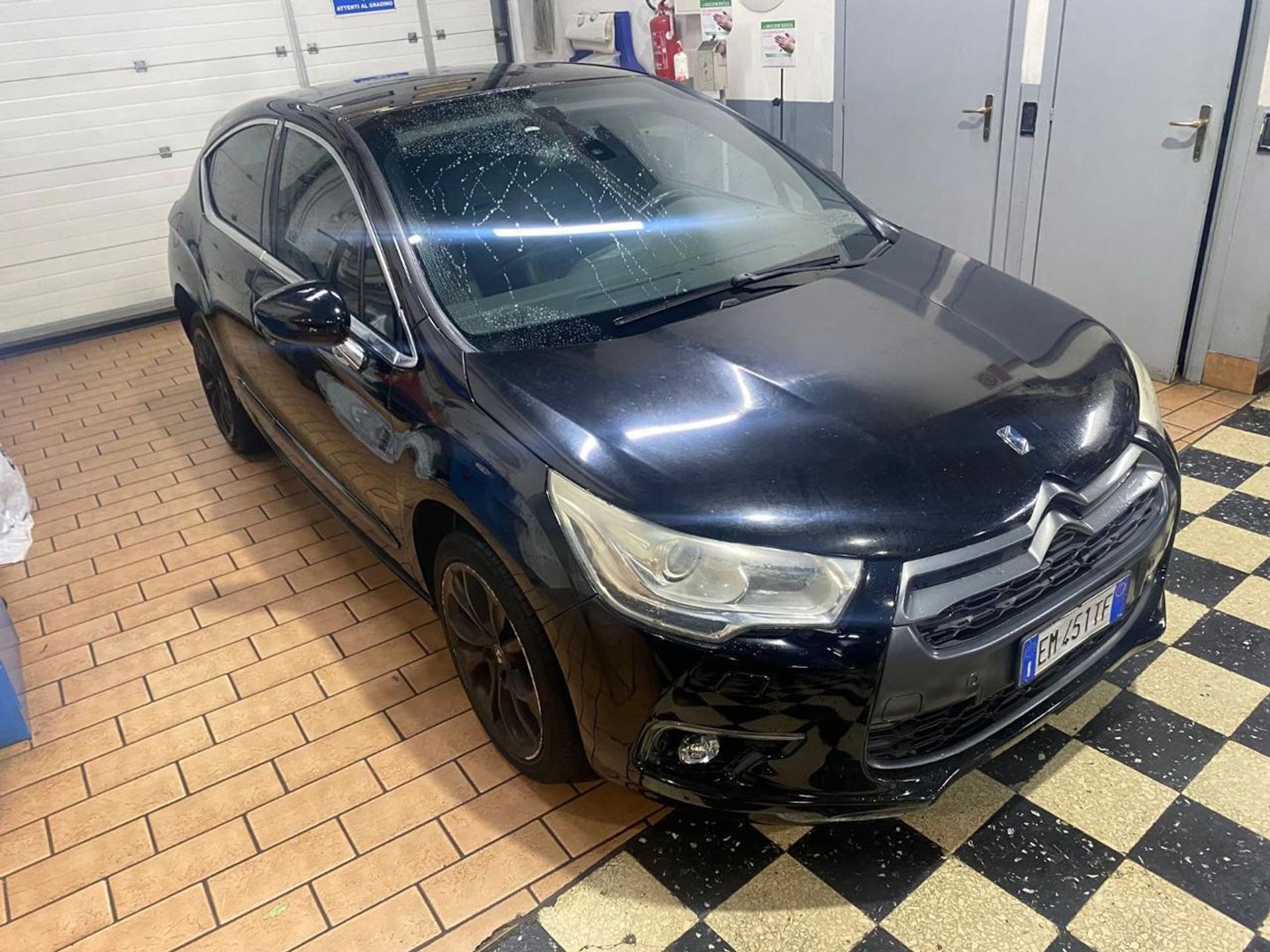 DS Automobiles DS 4