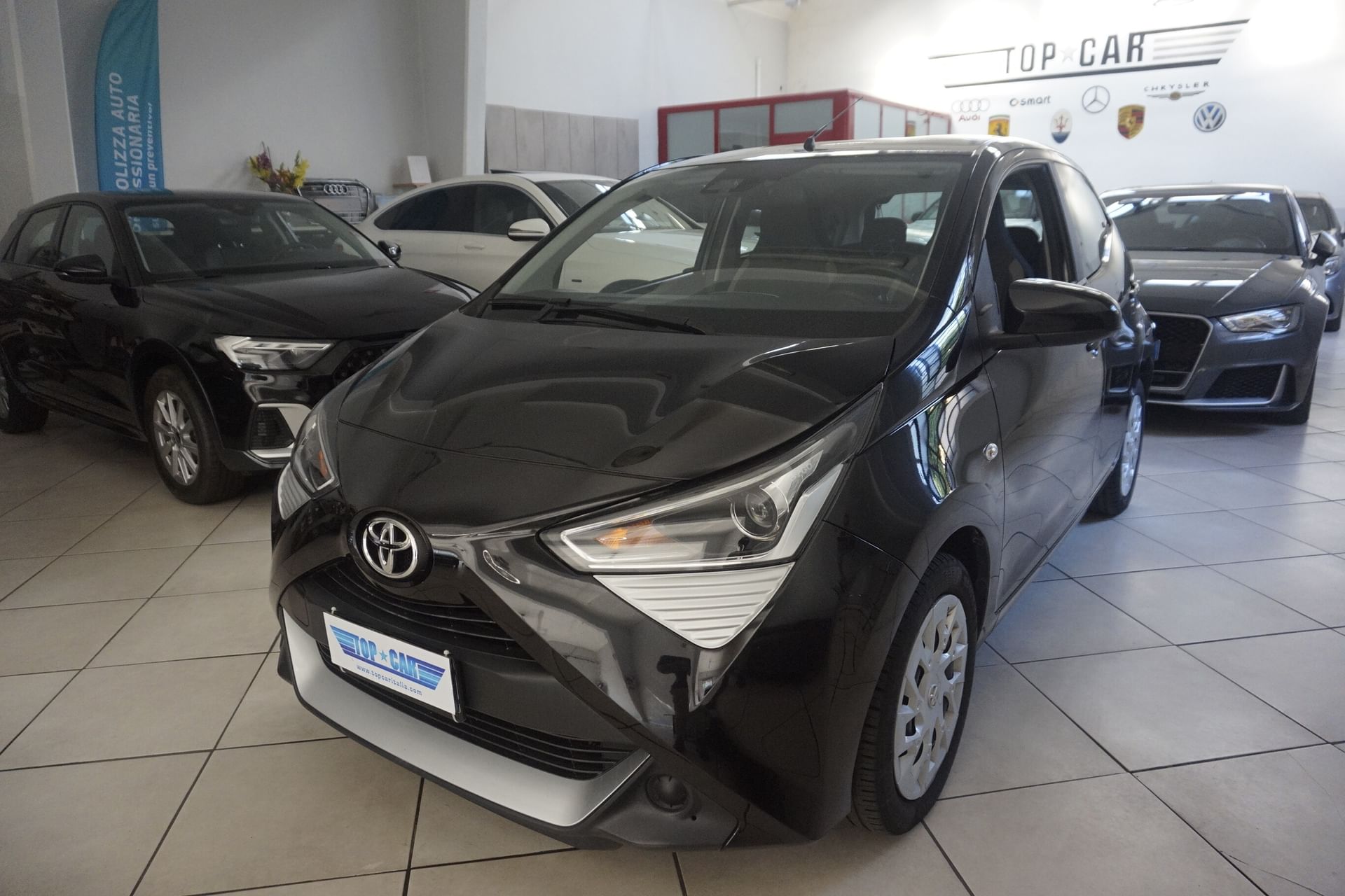 Usati Cerchioni in lega R15 per auto Toyota Aygo X, online, prezzo