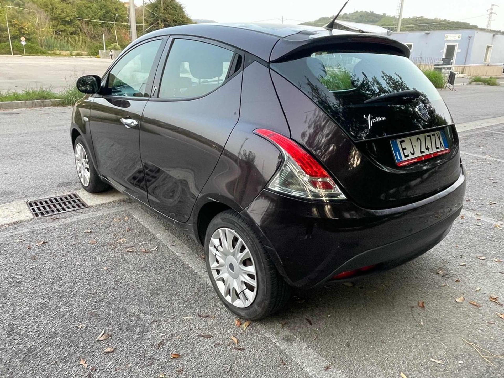 Lancia Ypsilon