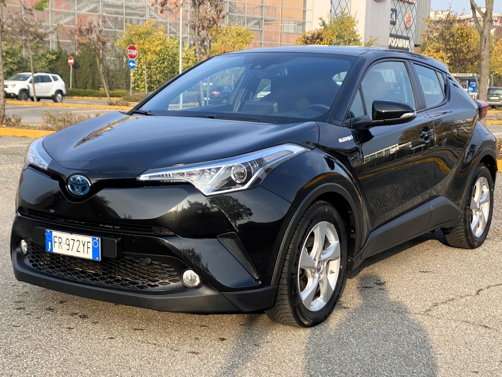 Toyota C-HR Toyota C-HR C-HR 1.8 Hibrid Business 2wd e-cvt Usata Ibrida ...