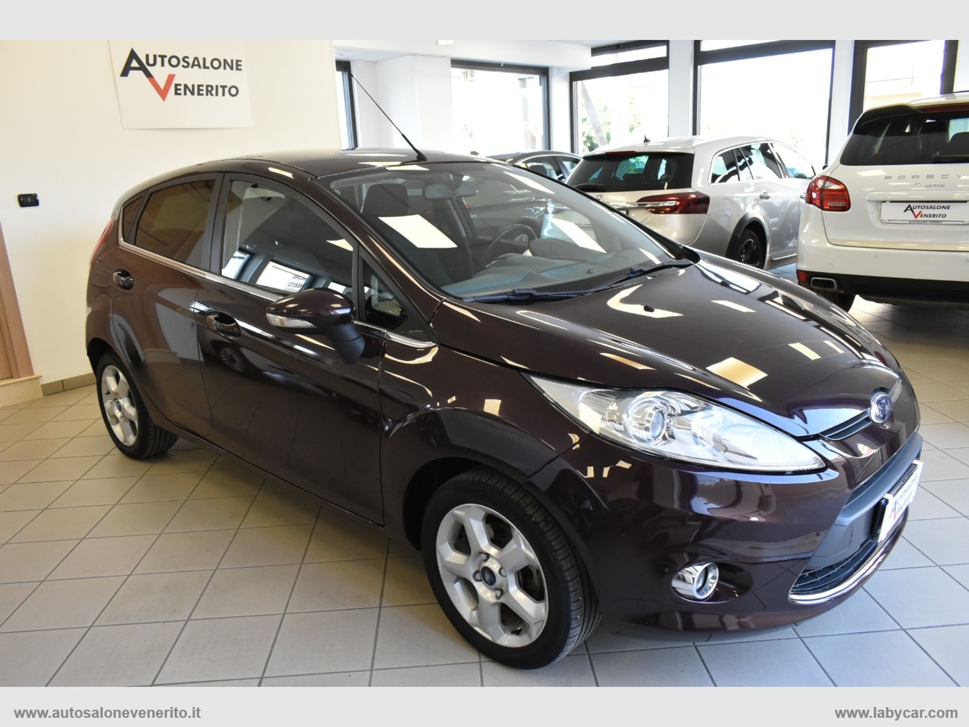 Auto usata FORD Fiesta + 1.2 82CV 5 porte del 2010 - Italtrade Srls, Chieti