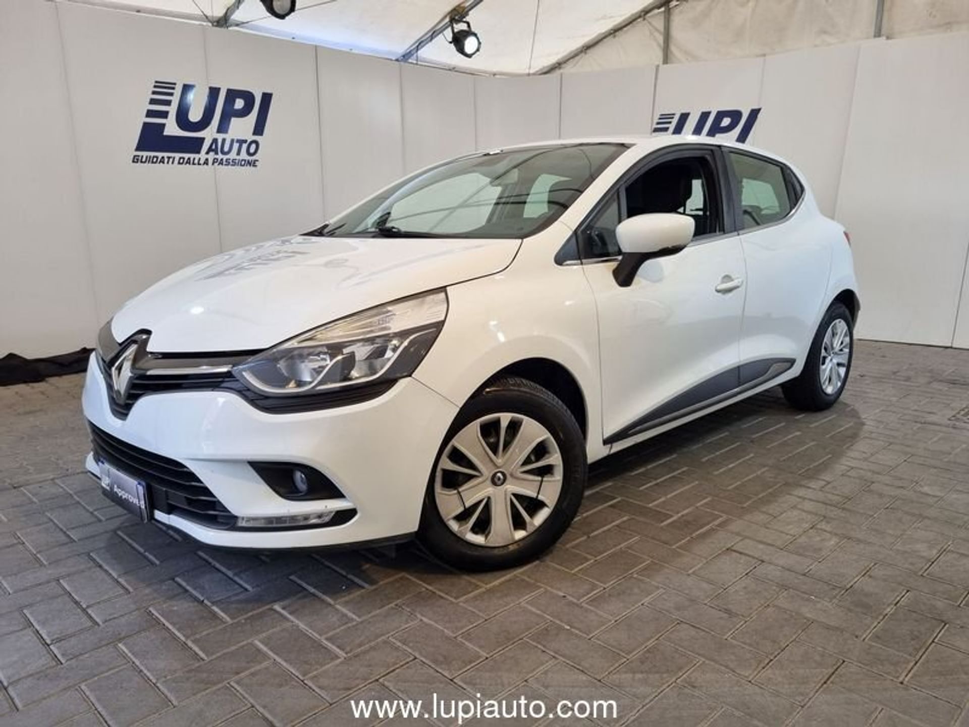 Renault Clio 2.0i 16V