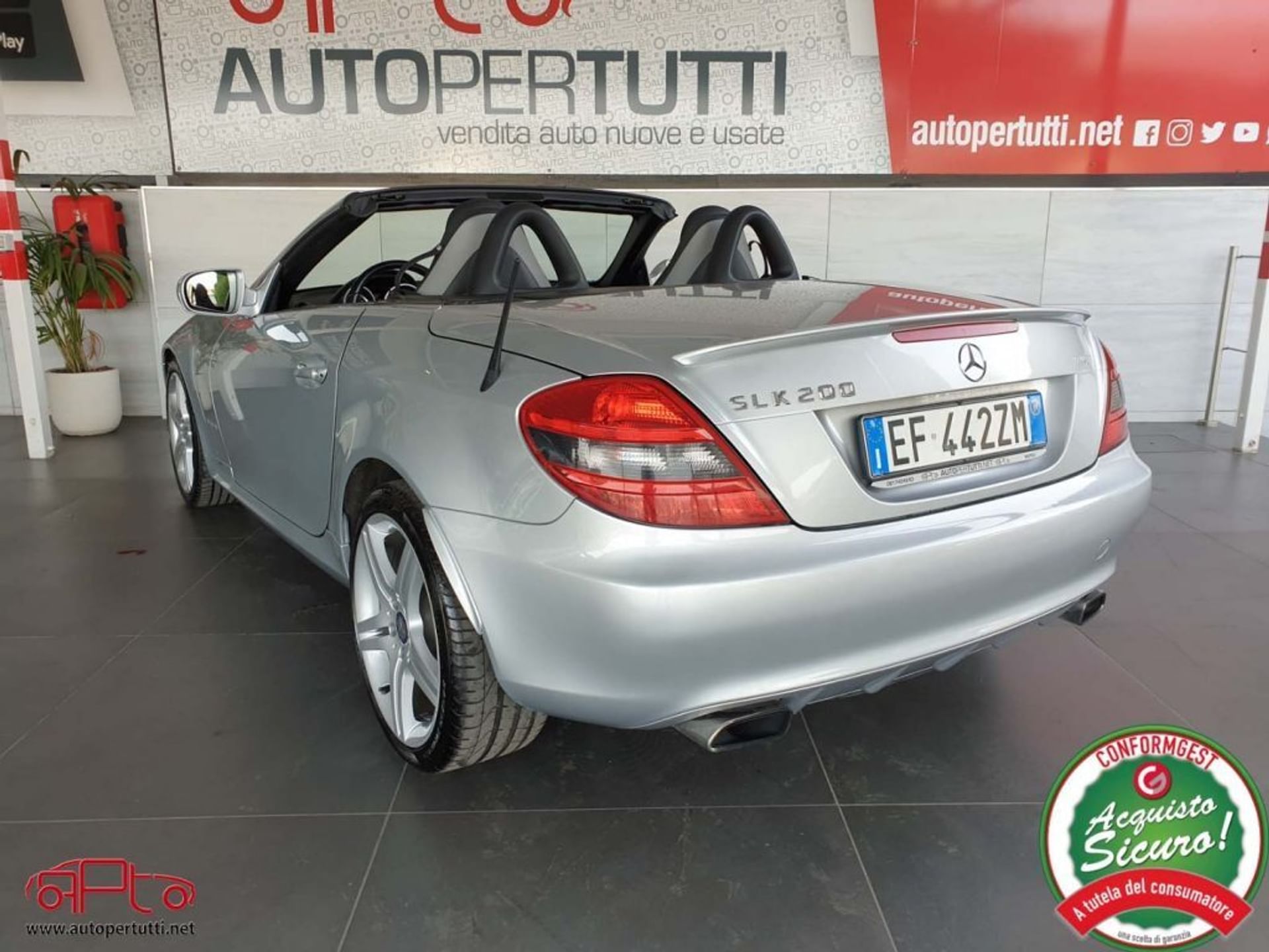 Mercedes-Benz SLK