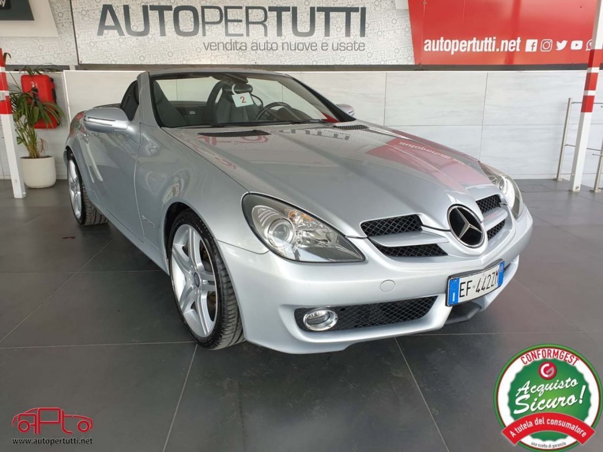 Mercedes-Benz SLK