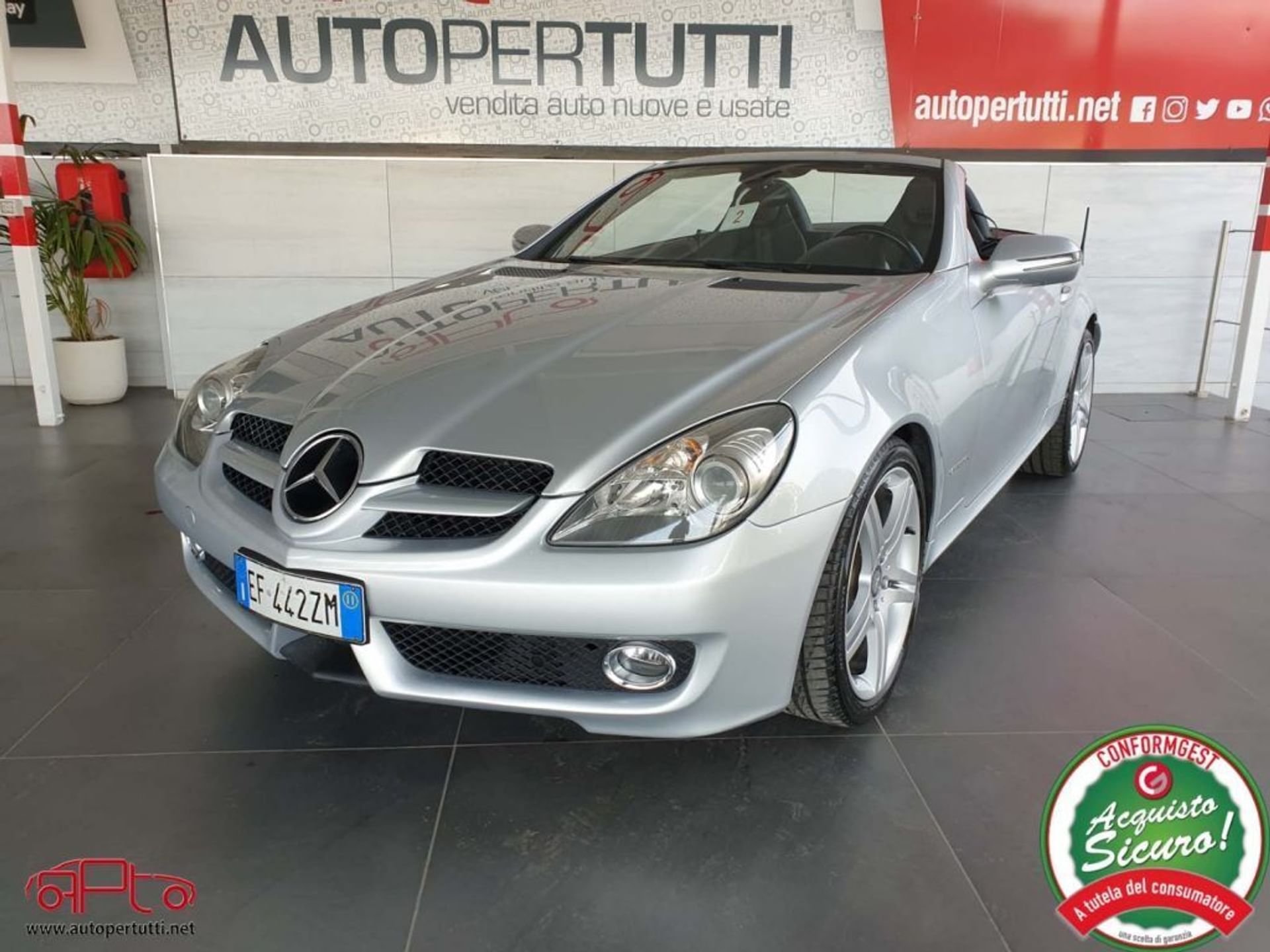 Mercedes-Benz SLK
