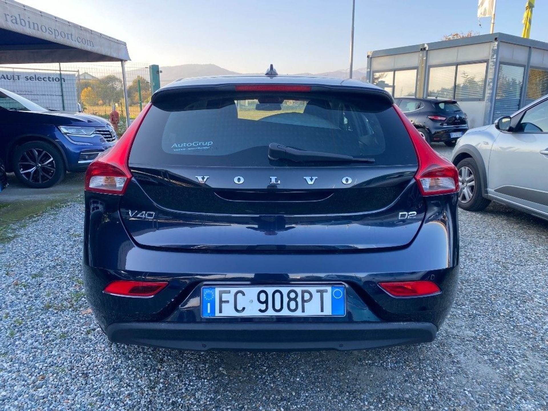 Volvo V40