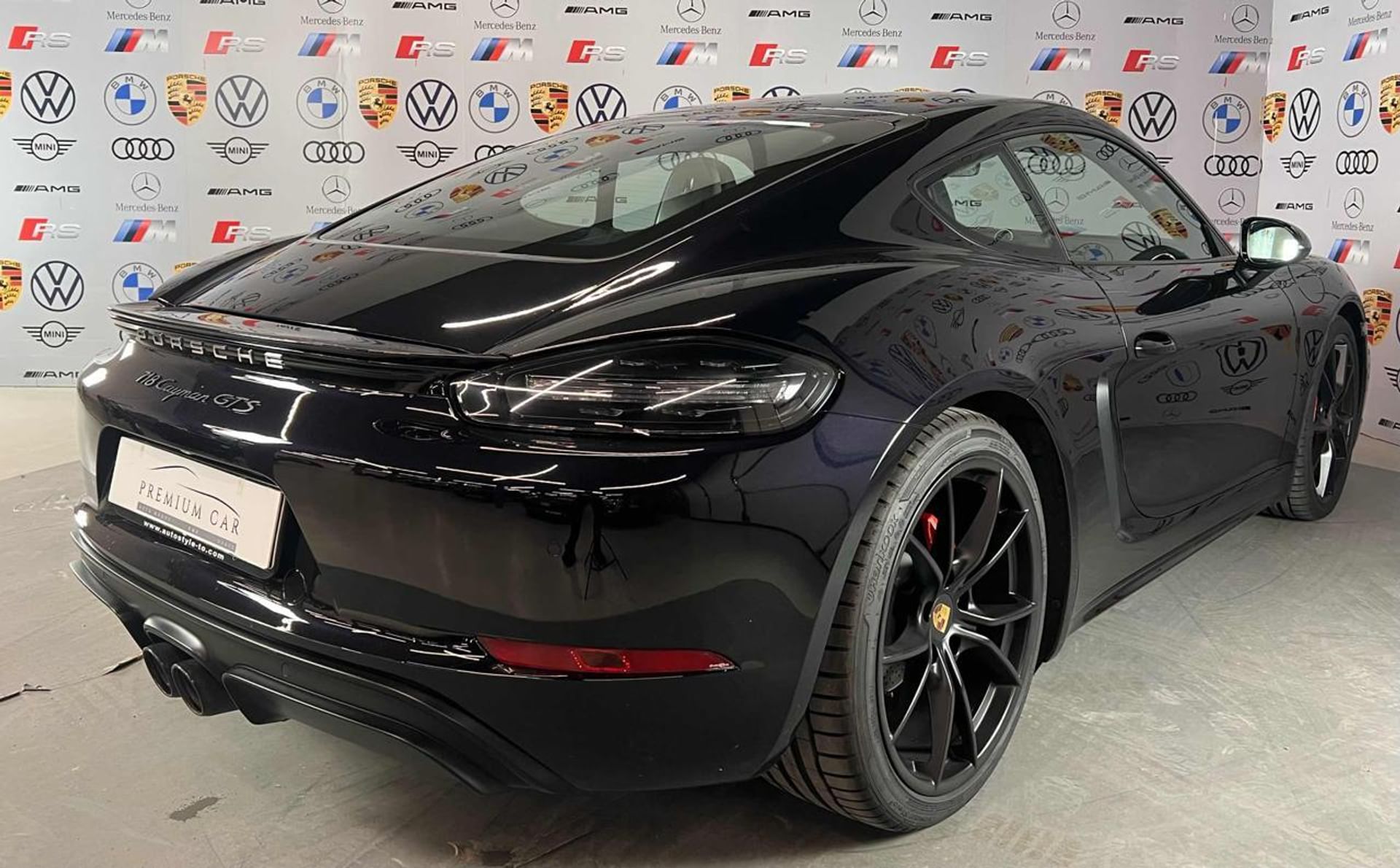 Porsche 718