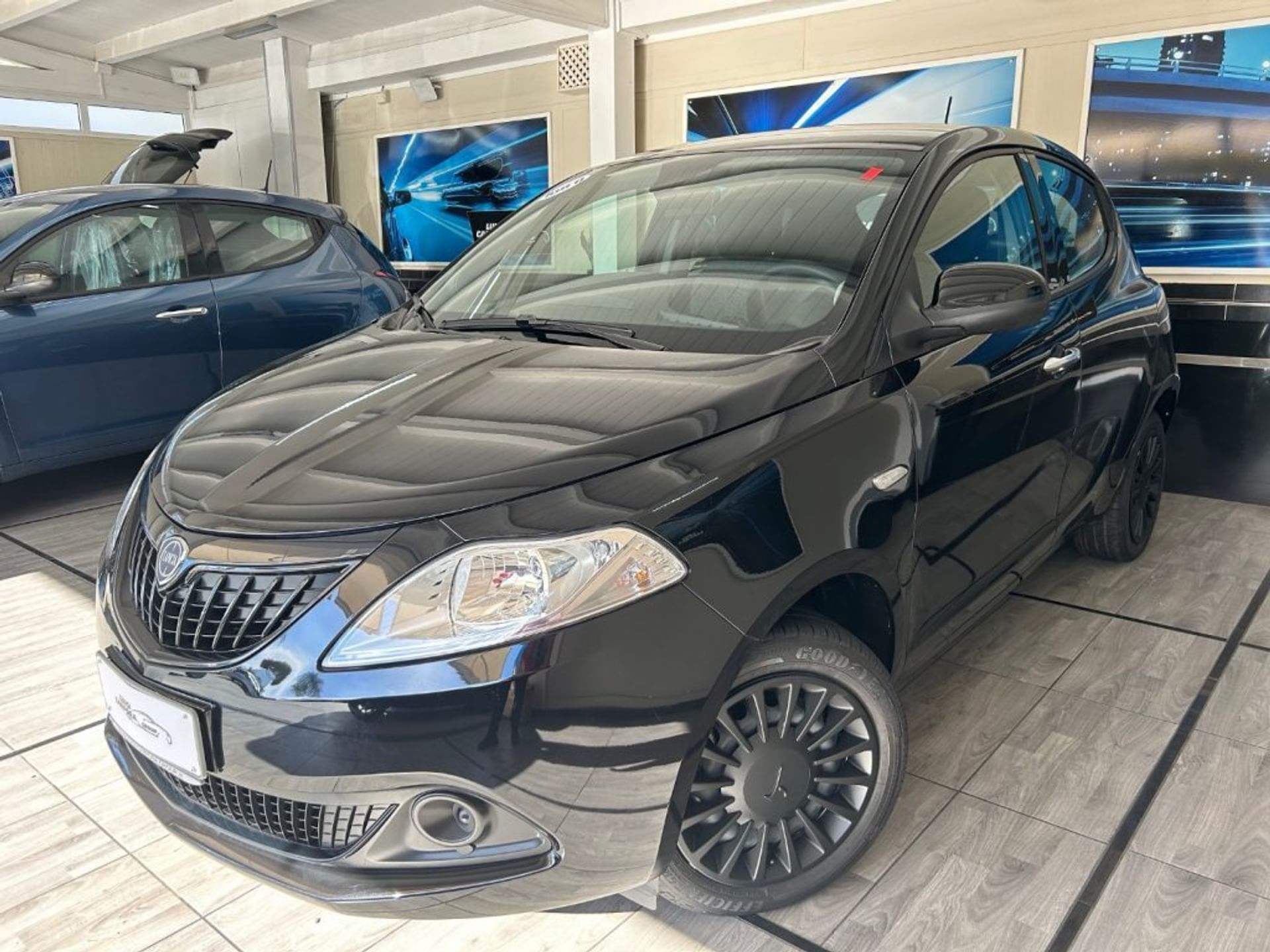 Lancia Ypsilon