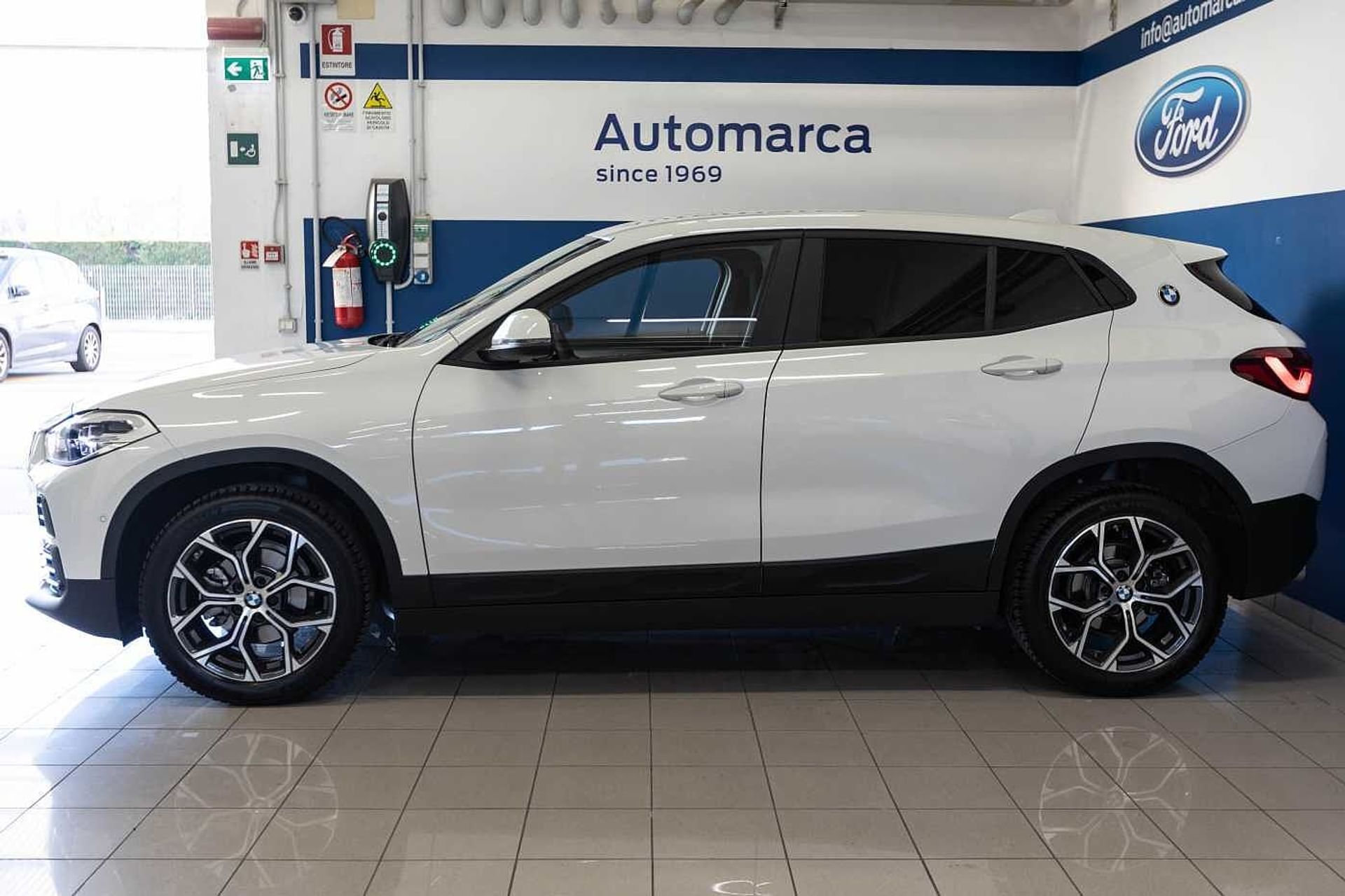 BMW X2