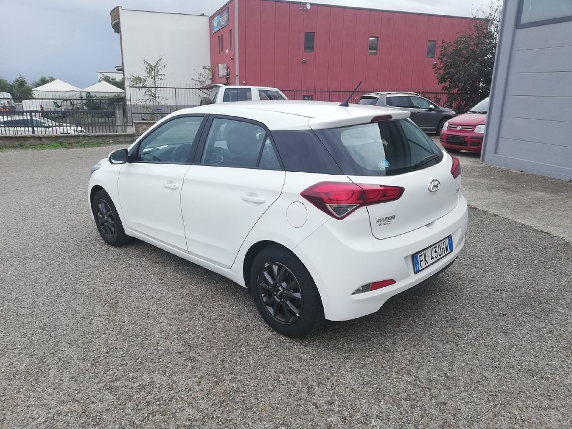 Hyundai i20