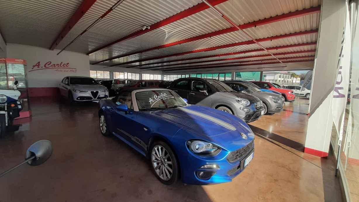 Trova l’auto *perfetta* per te