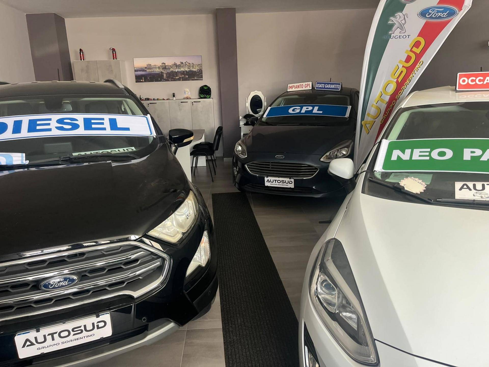 AUTO SUD DI SORRENTINO FELICE