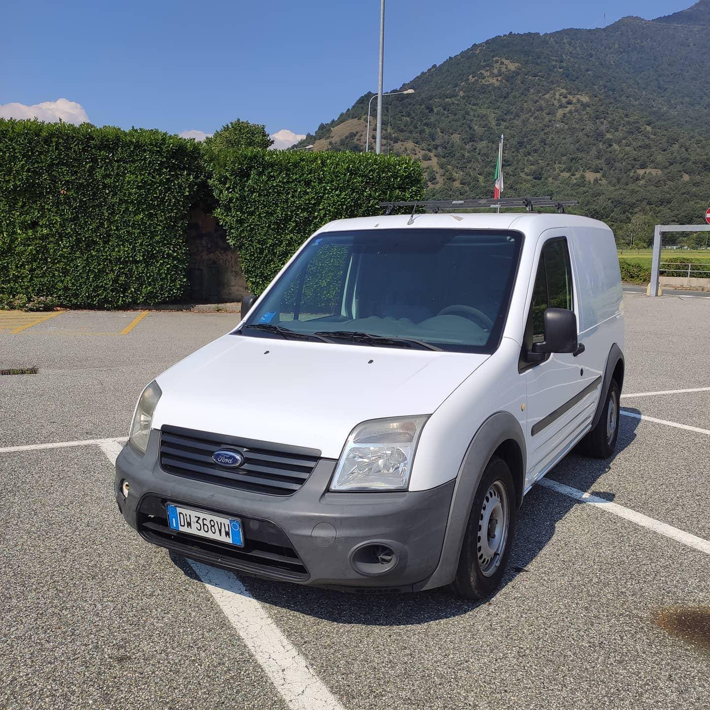 AUTOSCINTILLA DI TASSONE POMPEO