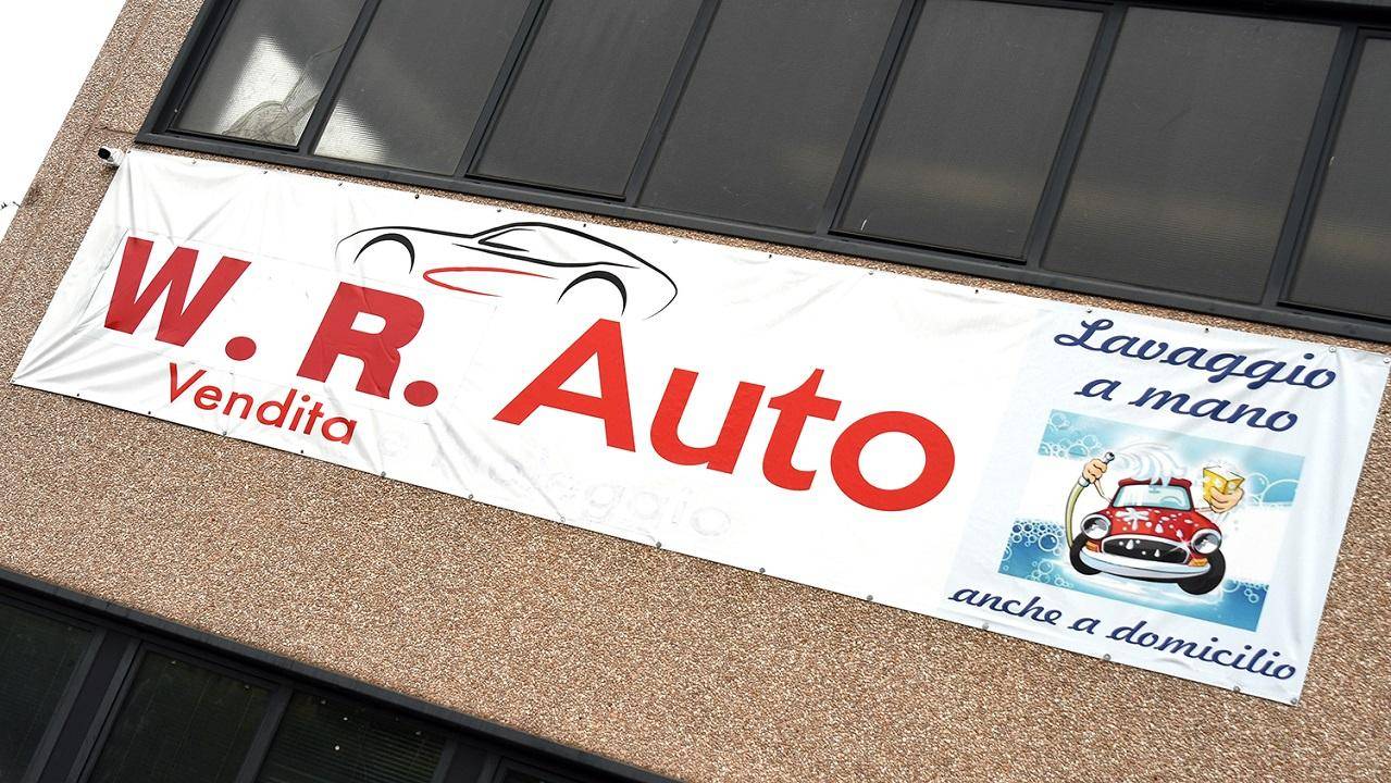 WR AUTO
