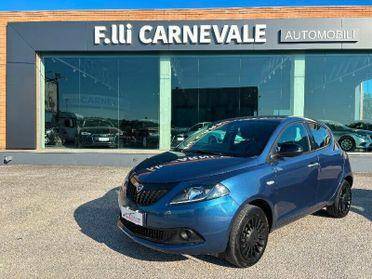 UNIVERSAL AUTO DEI F.LLI CARNEVALE SRLS