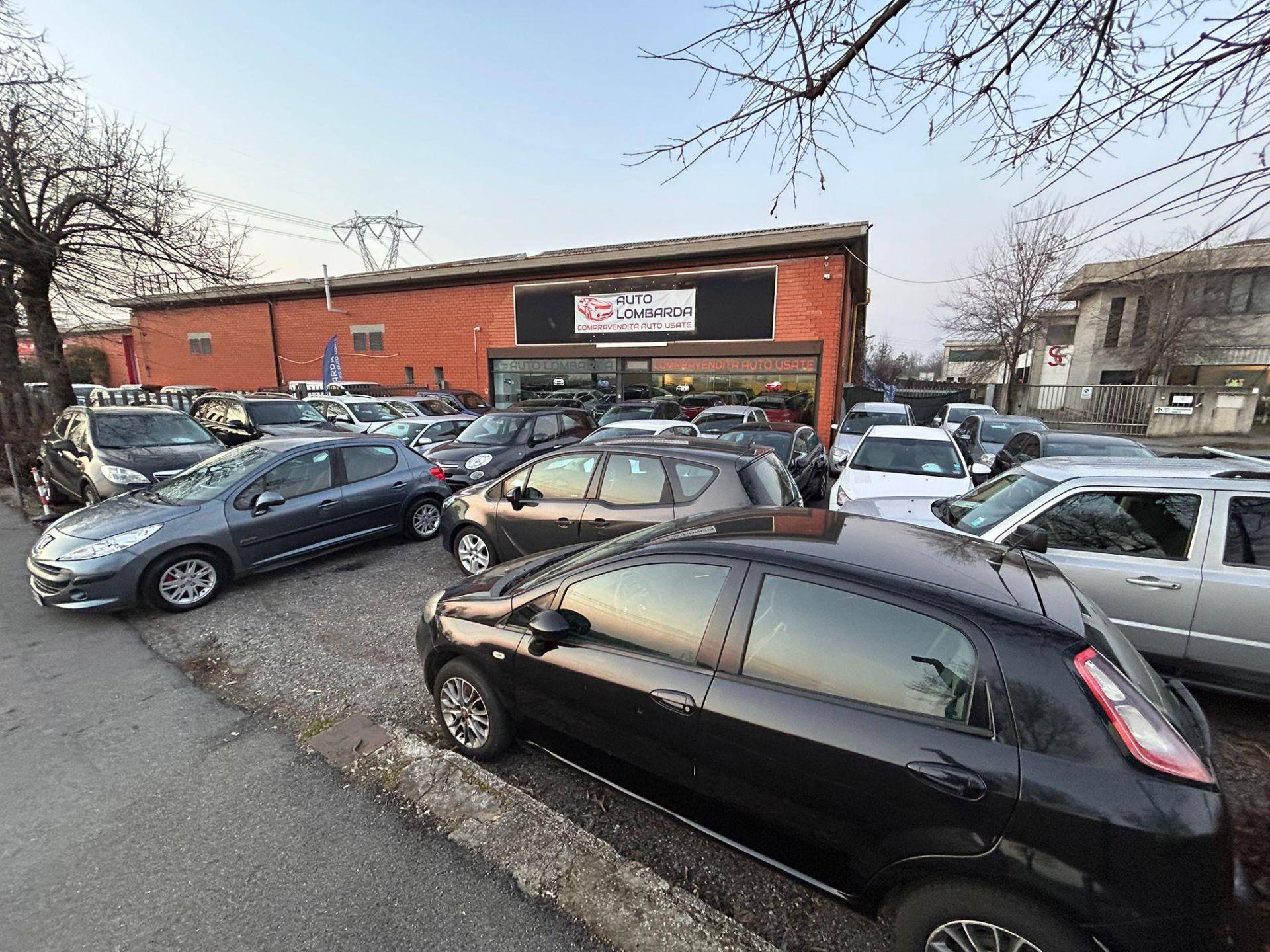 Auto Lombarda di Zeaiter Bassel