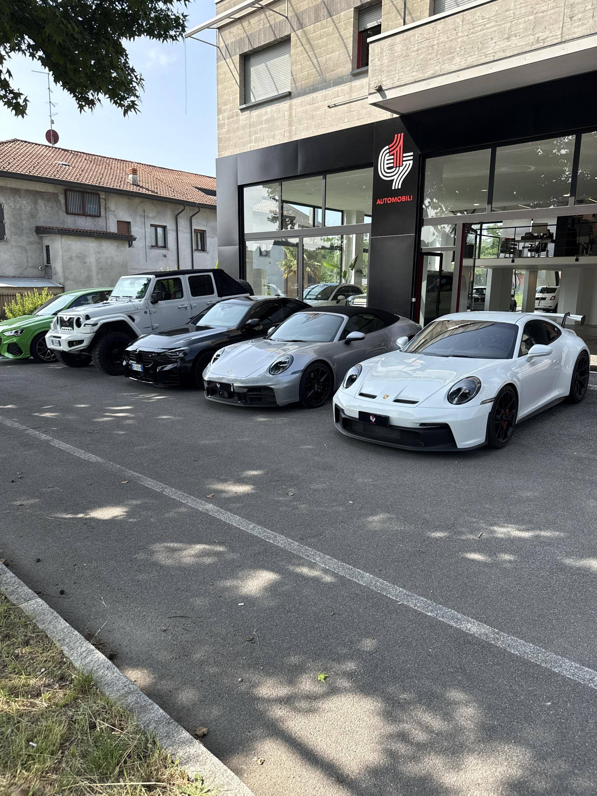 167 AUTOMOBILI