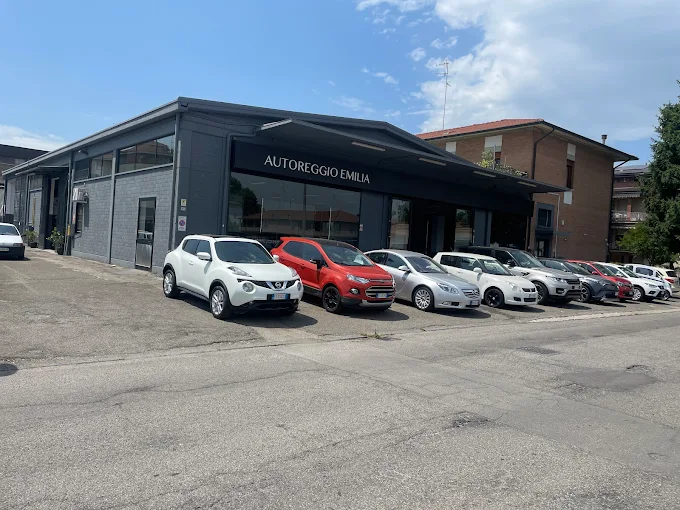 AUTO REGGIO EMILIA DI LUKAJ NIKOLIN
