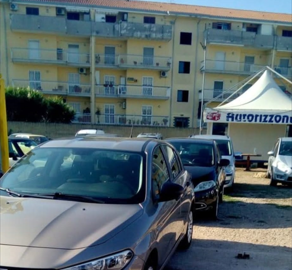 AUTORIZZONTE di CARLO IZZO