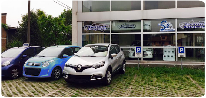 Esse 2 Automobili