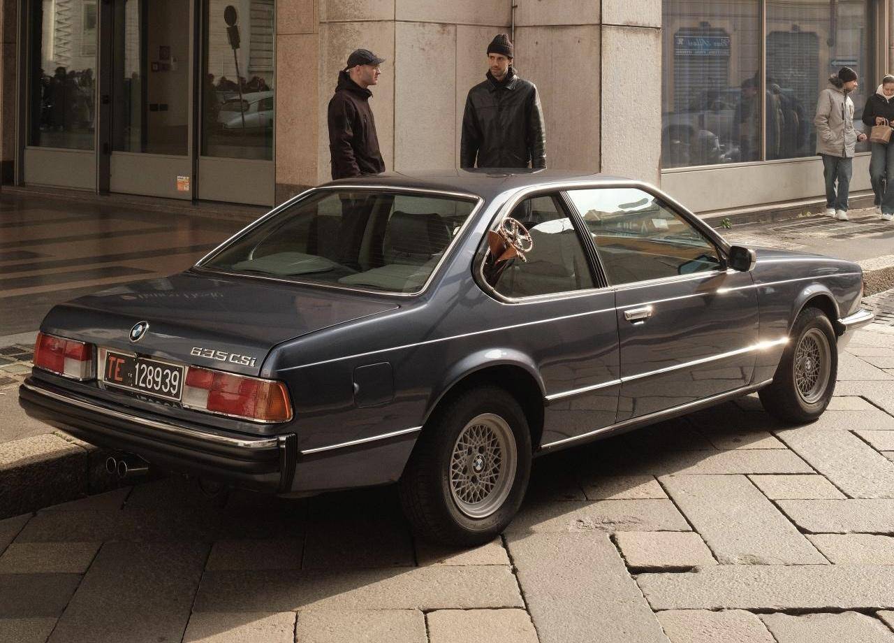 AUTOMOBILI DE REGIBUS