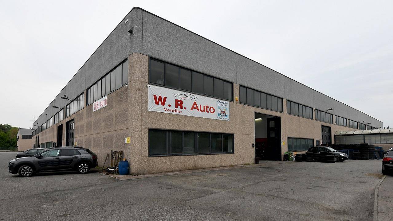 WR AUTO